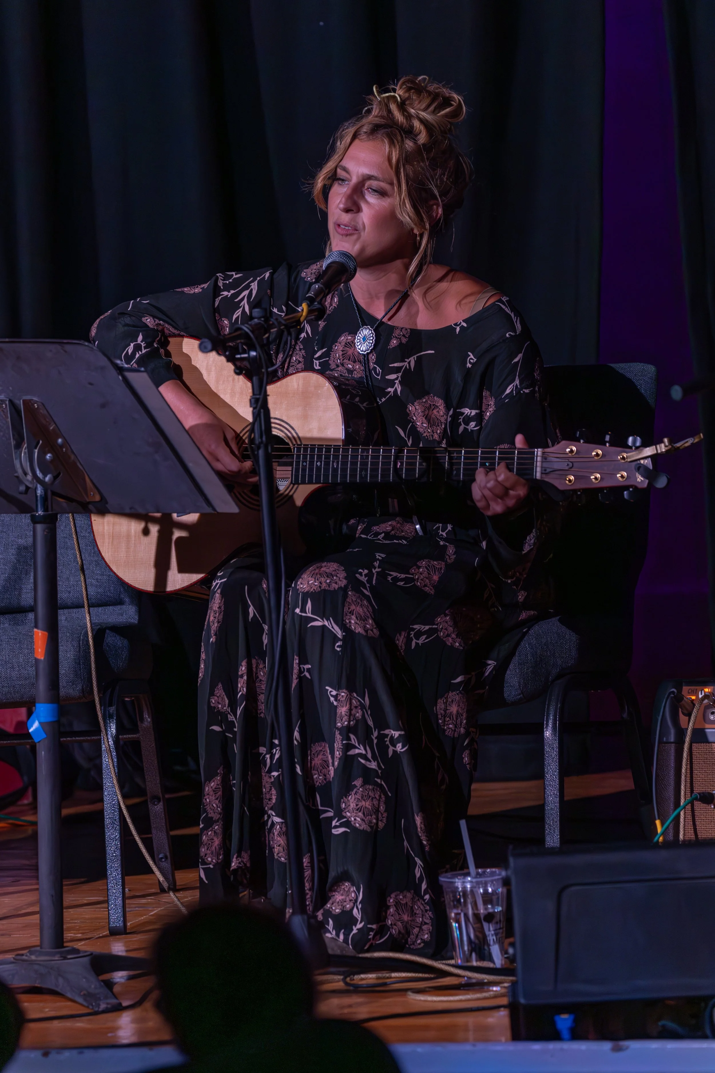 Lexie Roth at the Grange-Vineyard Lights Photography-34.jpeg