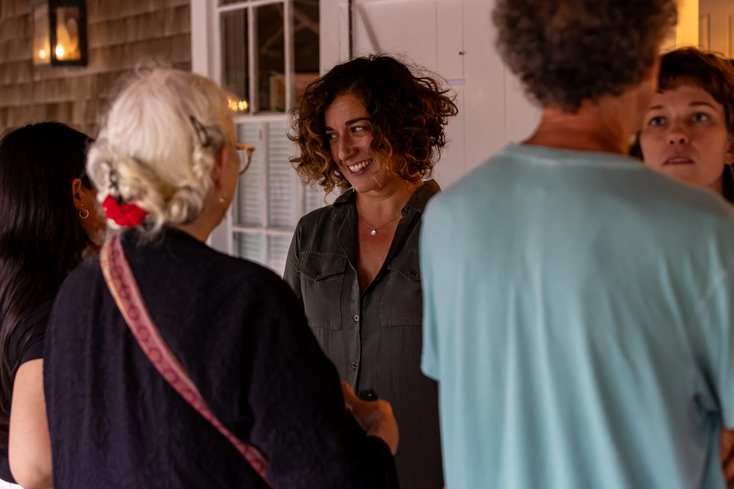 Lexie Roth at the Grange-Vineyard Lights Photography-13.jpeg