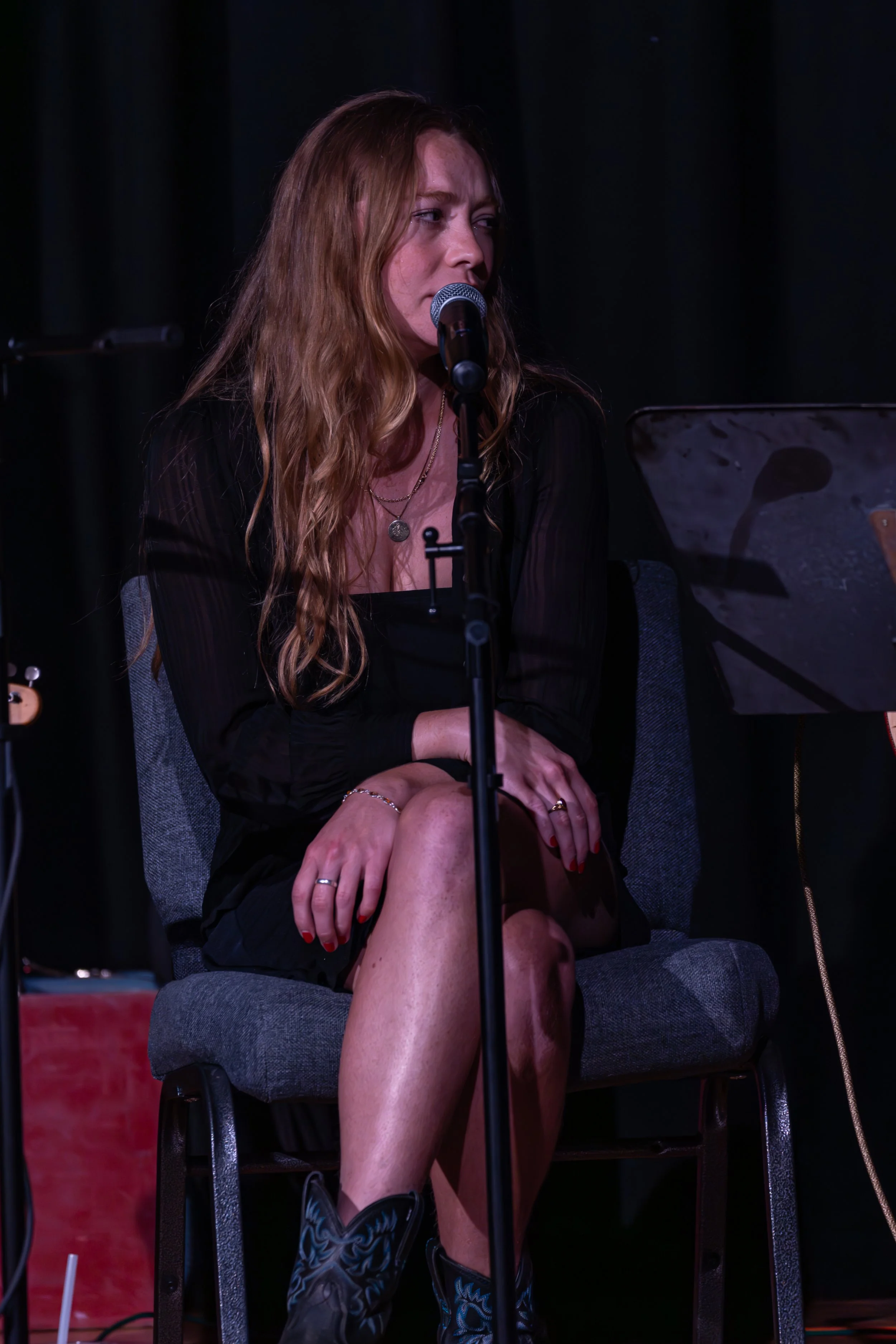 Lexie Roth at the Grange-Vineyard Lights Photography-52.jpeg