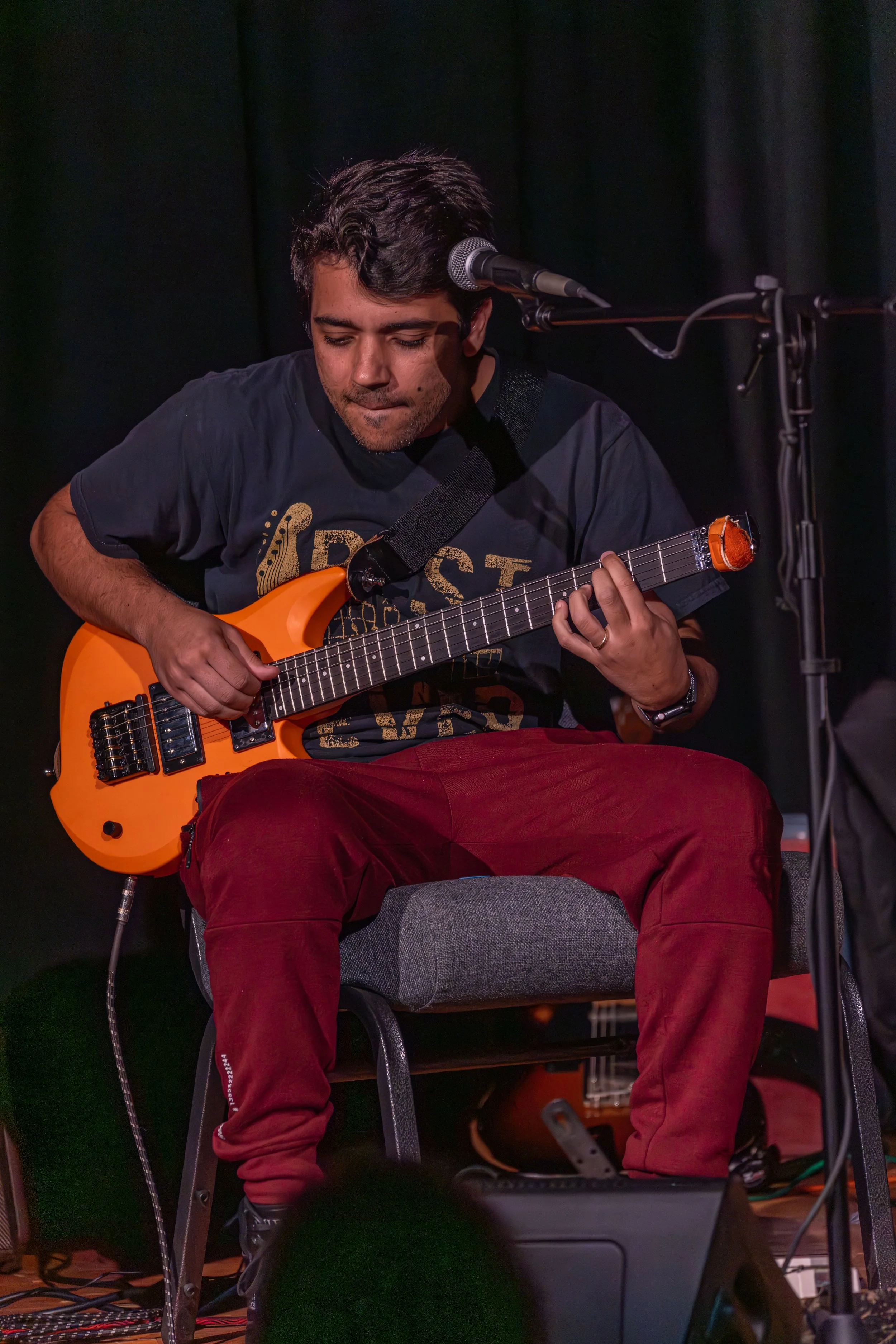 Lexie Roth at the Grange-Vineyard Lights Photography-28.jpeg