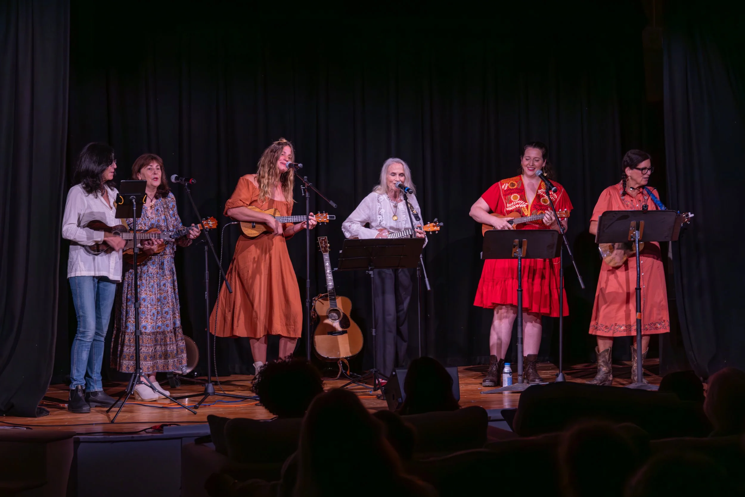 Jon Rudnitsky at the Grange-Vineyard Lights Photography-39.jpeg