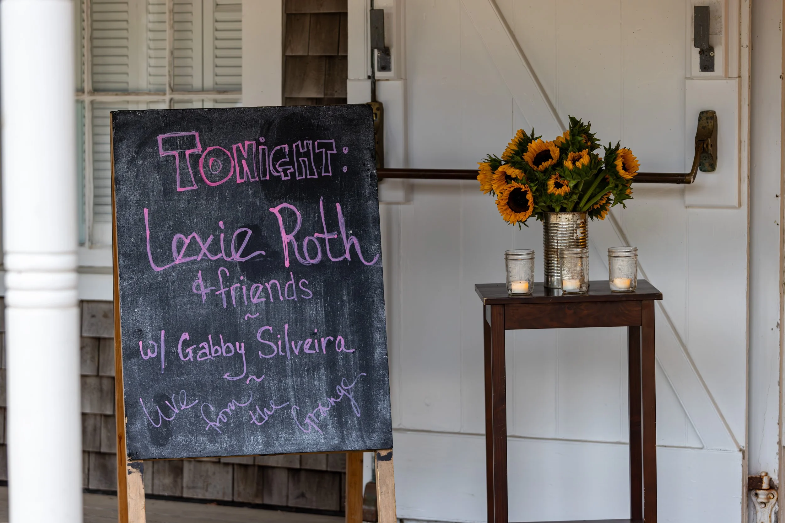 Lexie Roth at the Grange-Vineyard Lights Photography-2.jpeg