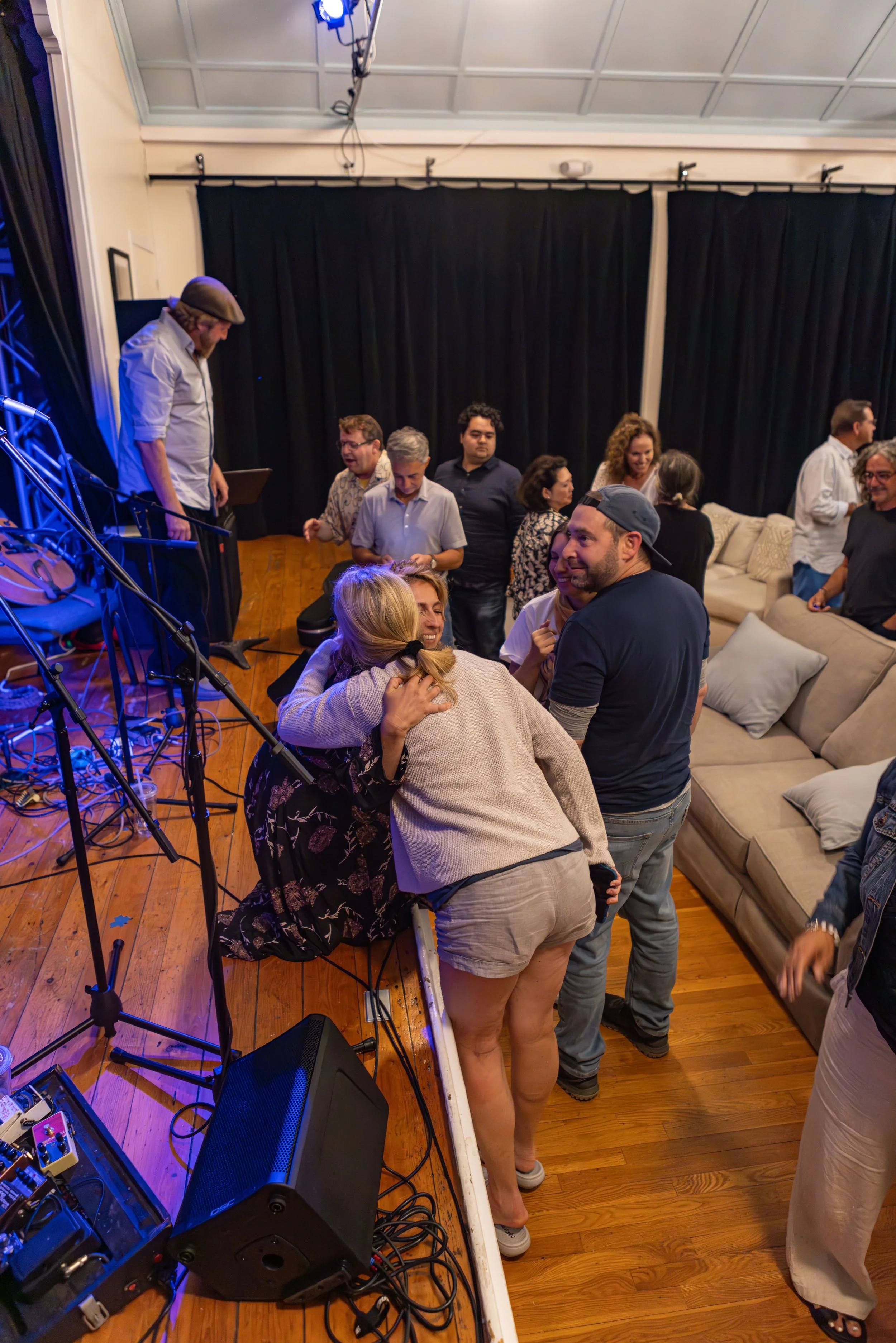 Lexie Roth at the Grange-Vineyard Lights Photography-80.jpeg