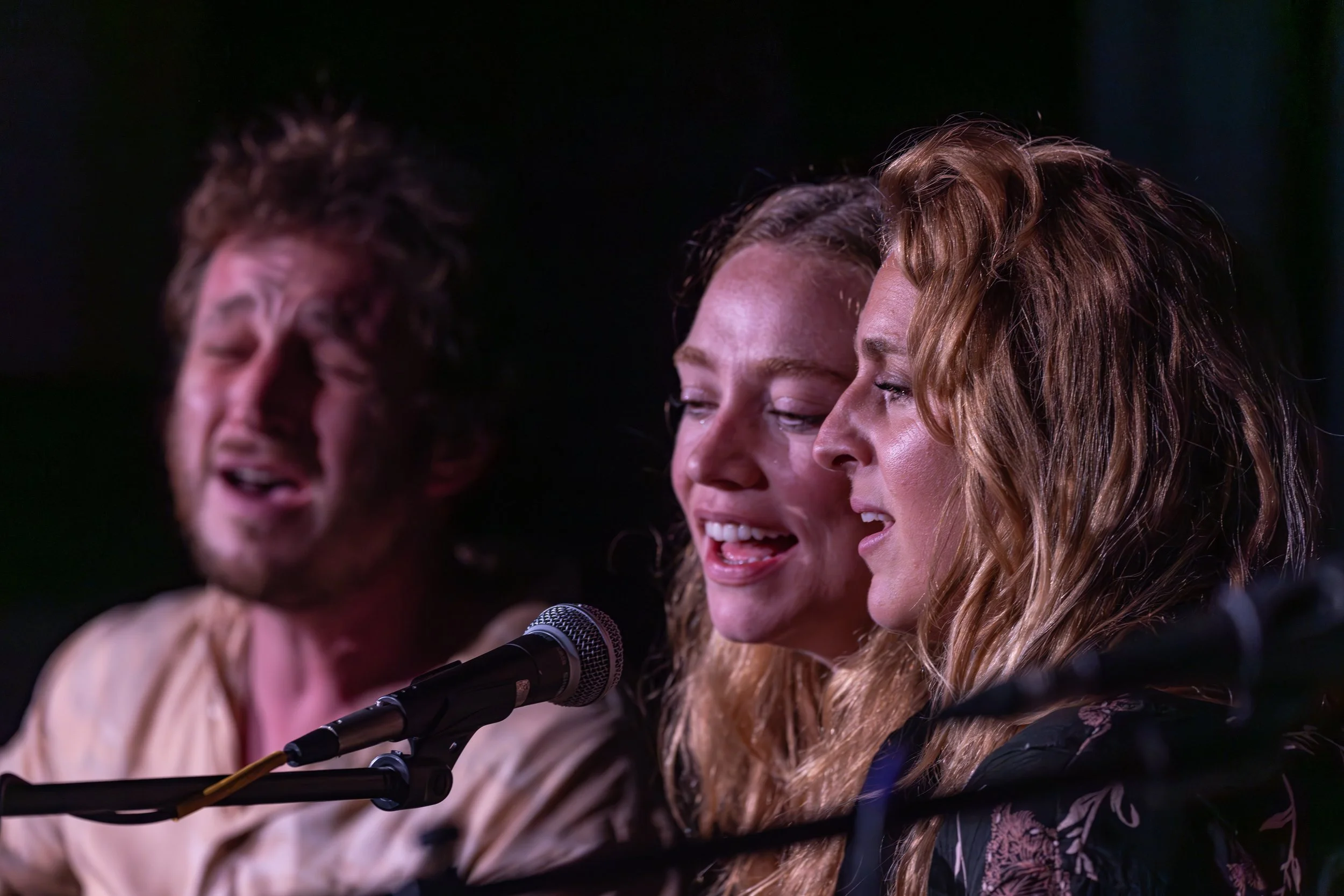 Lexie Roth at the Grange-Vineyard Lights Photography-69.jpeg