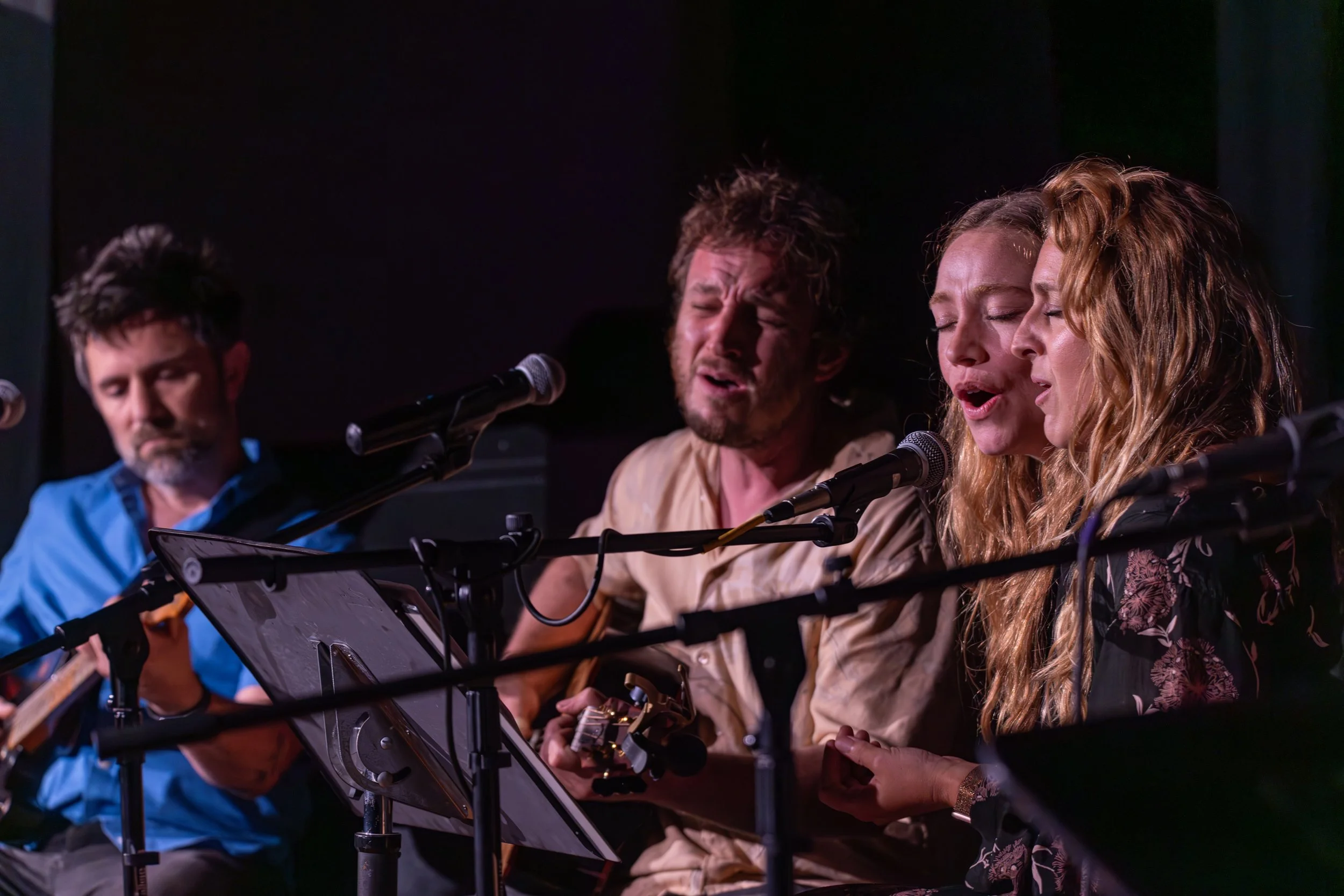 Lexie Roth at the Grange-Vineyard Lights Photography-70.jpeg