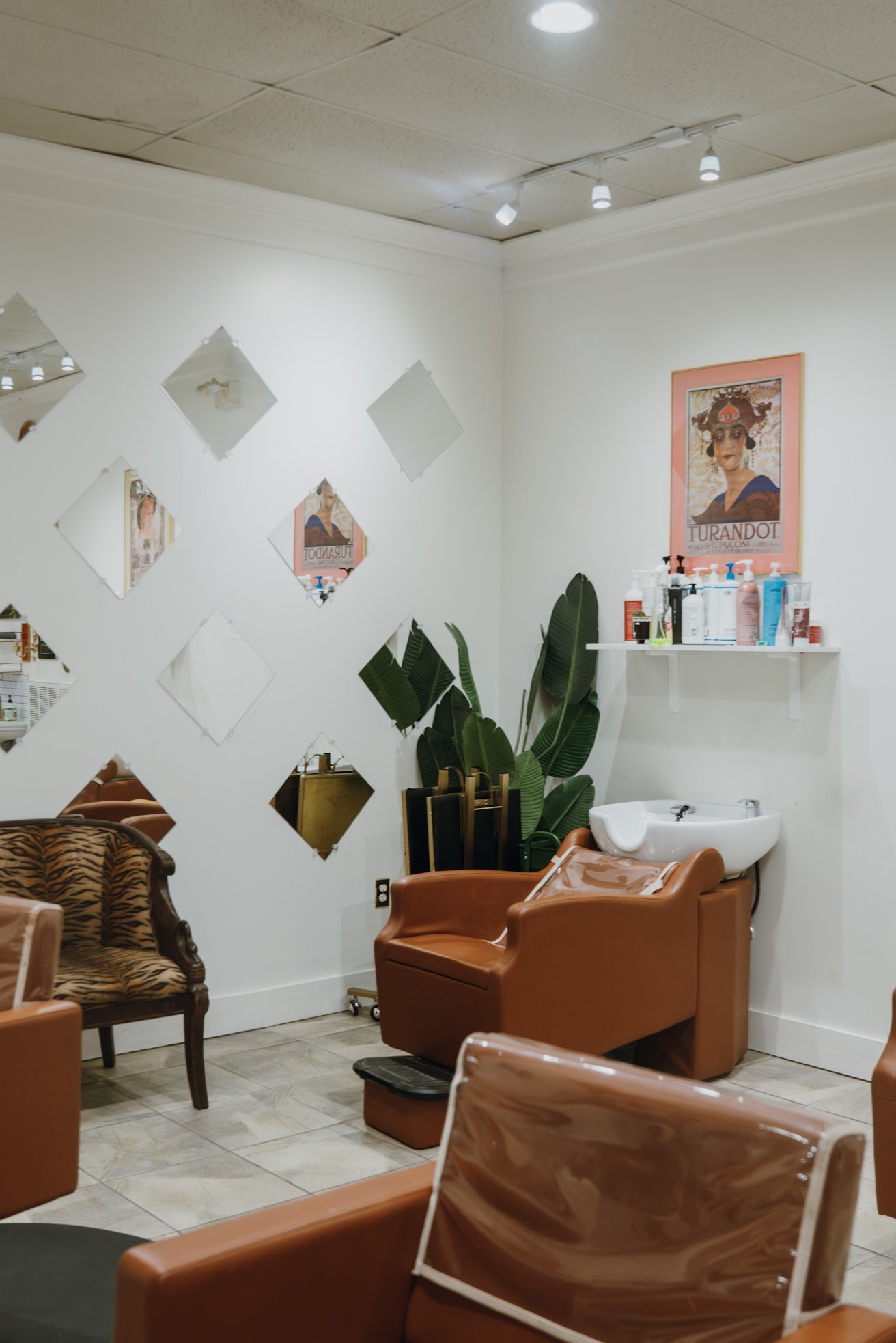 labandloungeneworleanssalonnailshairlashesbeautyuptownmagazineststephanietarrant-66.jpg
