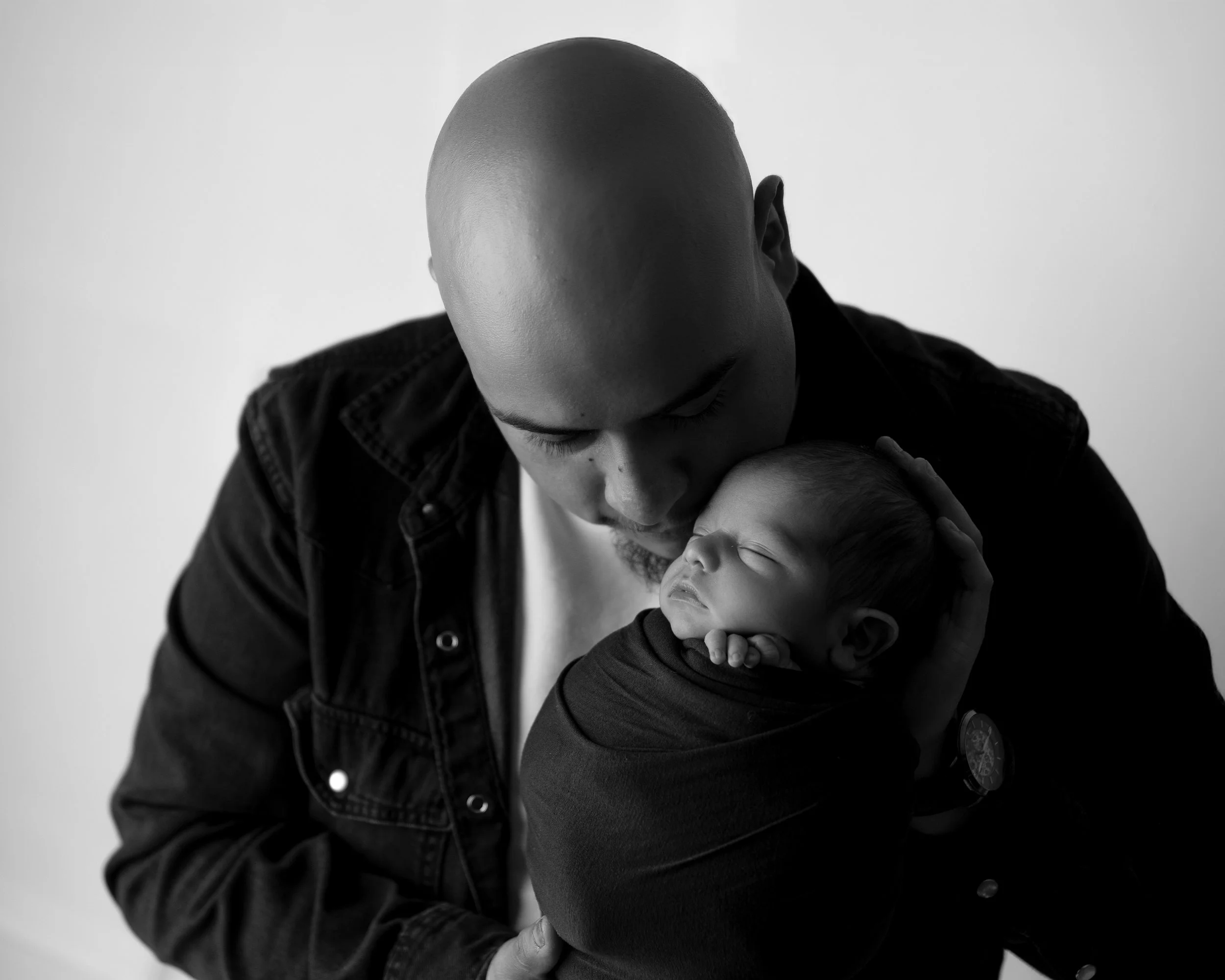 dallas tx newborn photographer in studio