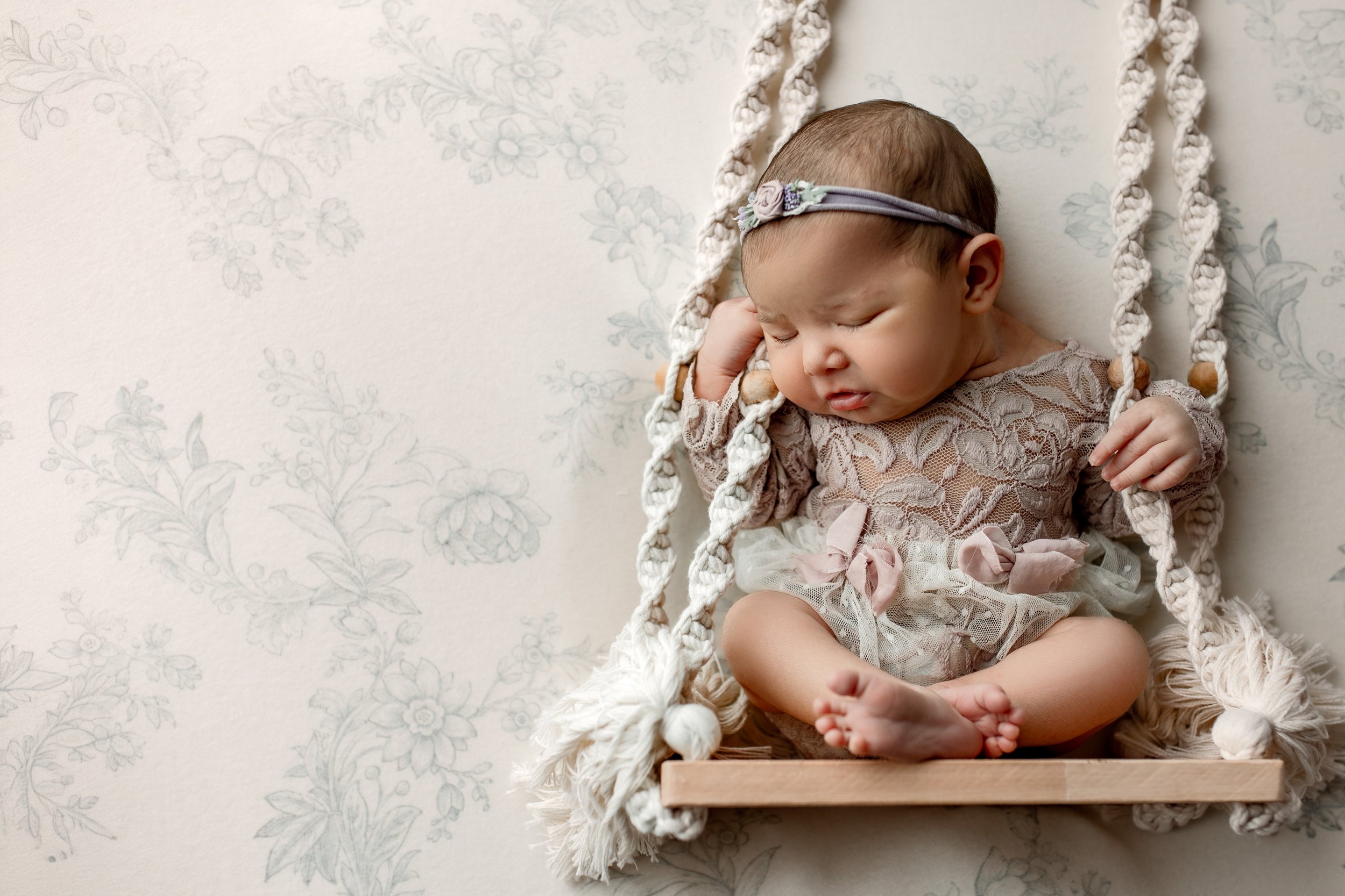 Arlington tx newborn photographer