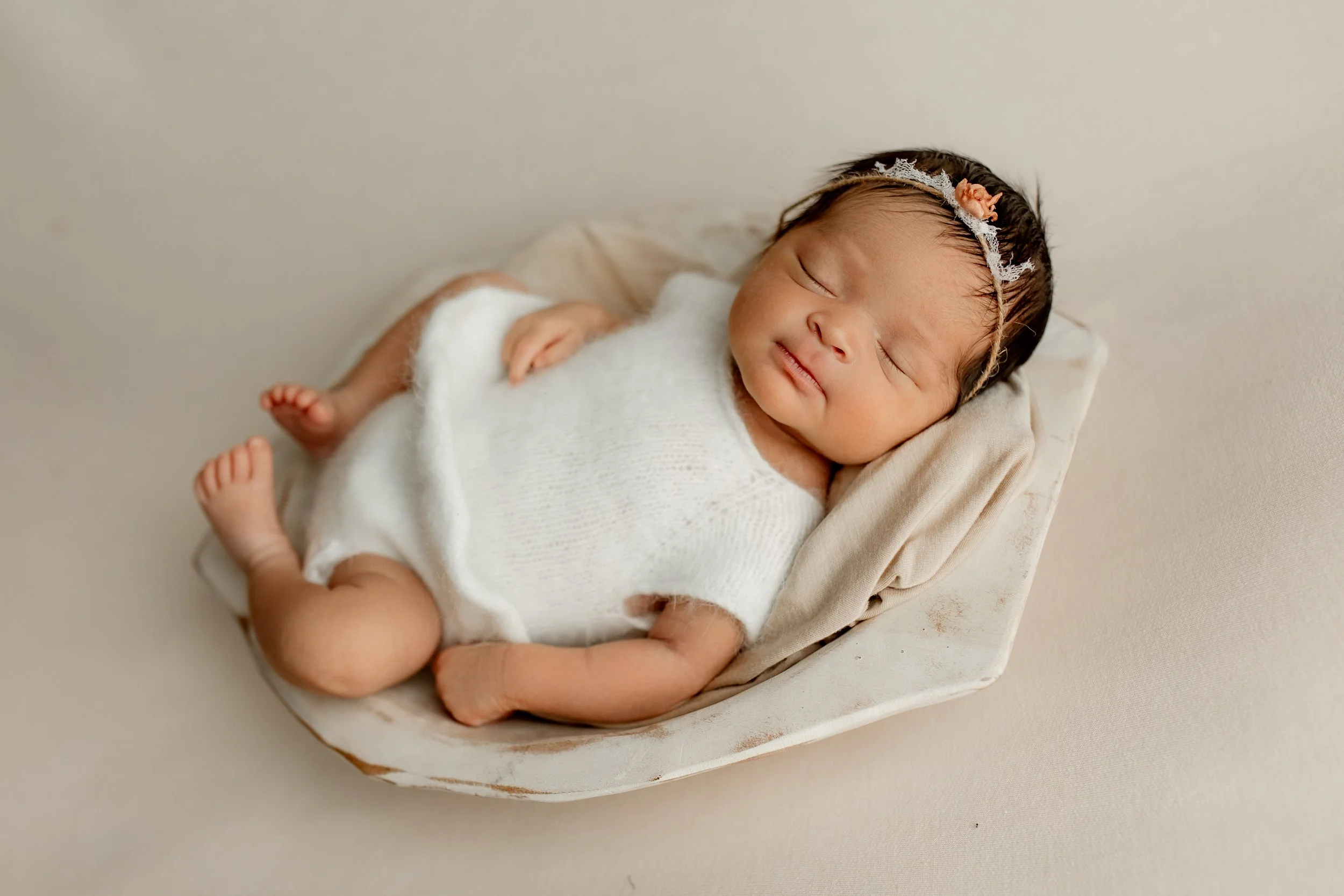 Mansfield, TX newborn studio session, DFW area service