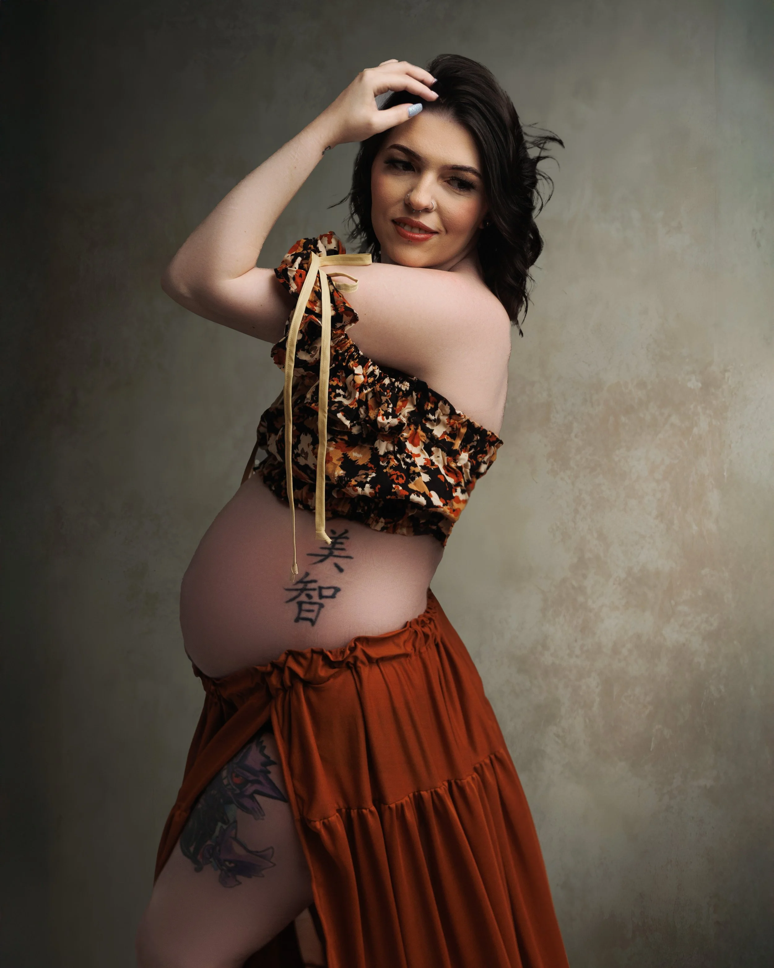 high fashion maternity photographer near me