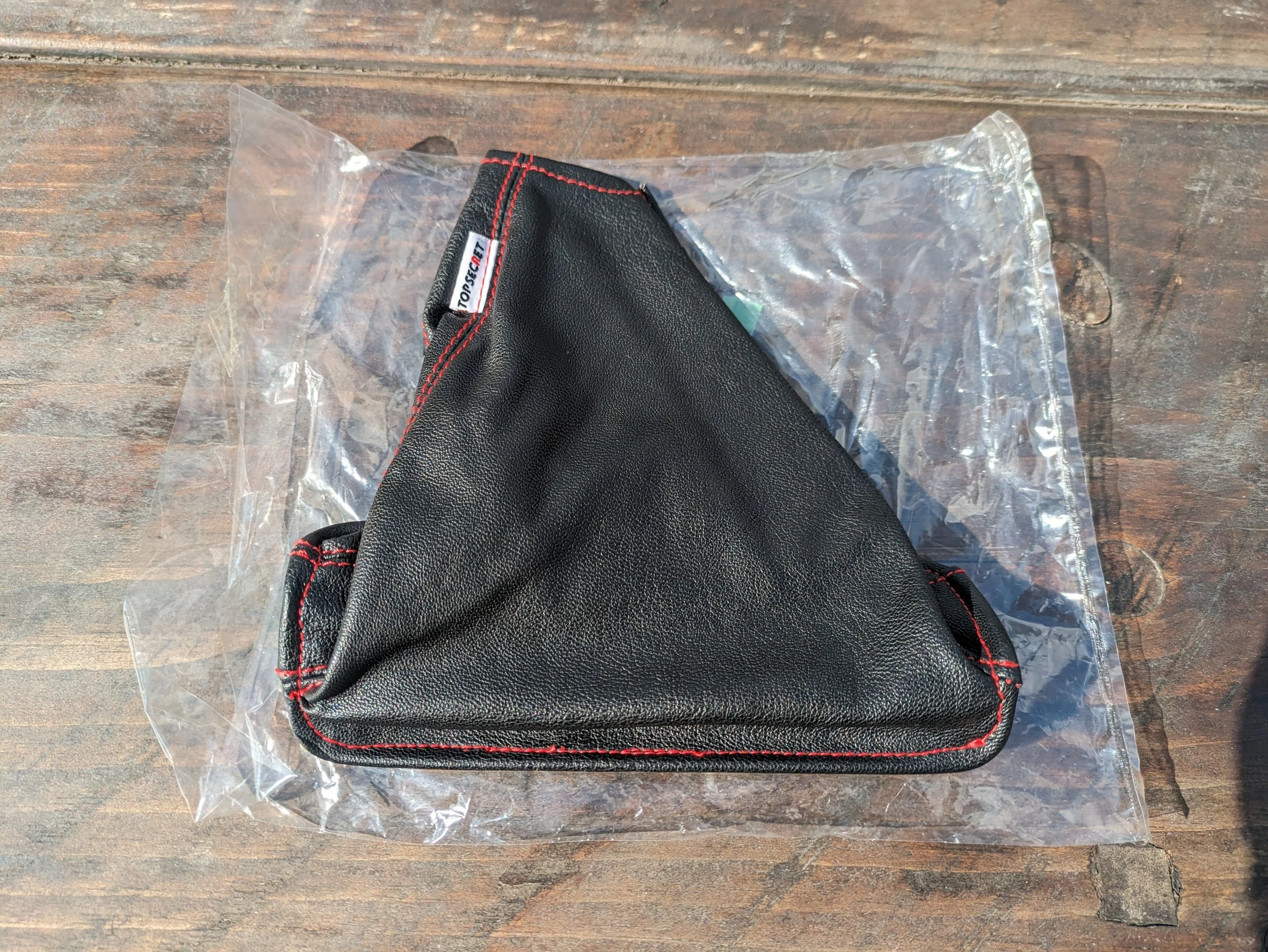 R32 Top Secret Handbrake Boot