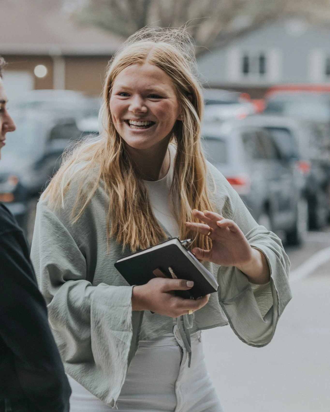 A fresh week starts today! Join us as we continue going through the book of James &amp; for communion🍷🫓 

Westside: 8, 9:30, &amp; 11 am
Tea: 8, 9:30 &amp; 11 am
57th Street: 8, 9:30, 11 am, &amp; 12:15 pm
Online: 8, 9:30, &amp; 11 am
Durfee: Monda