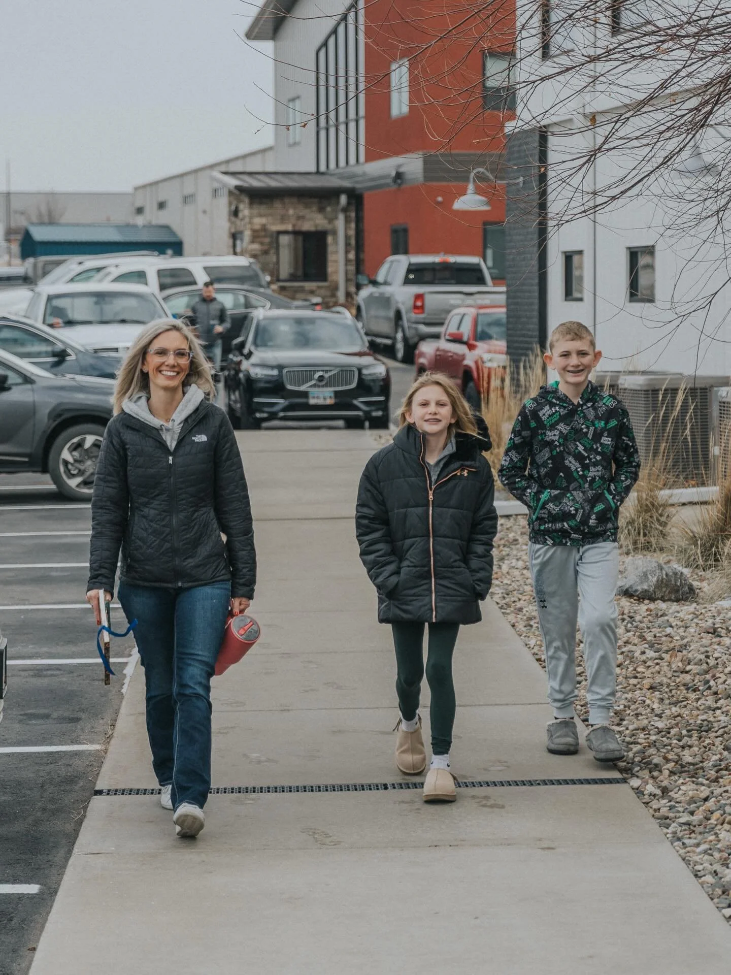 It might be snowy outside, but WE ARE READY FOR YOU! 🤍

The coffee is on and we&rsquo;ve got an amazing morning planned! ☕️ Grab a friend &amp; join us as Dan Watson finishes out the James series.

Tea: 8, 9:30 &amp; 11 am
57th Street: 8, 9:30, 11 a