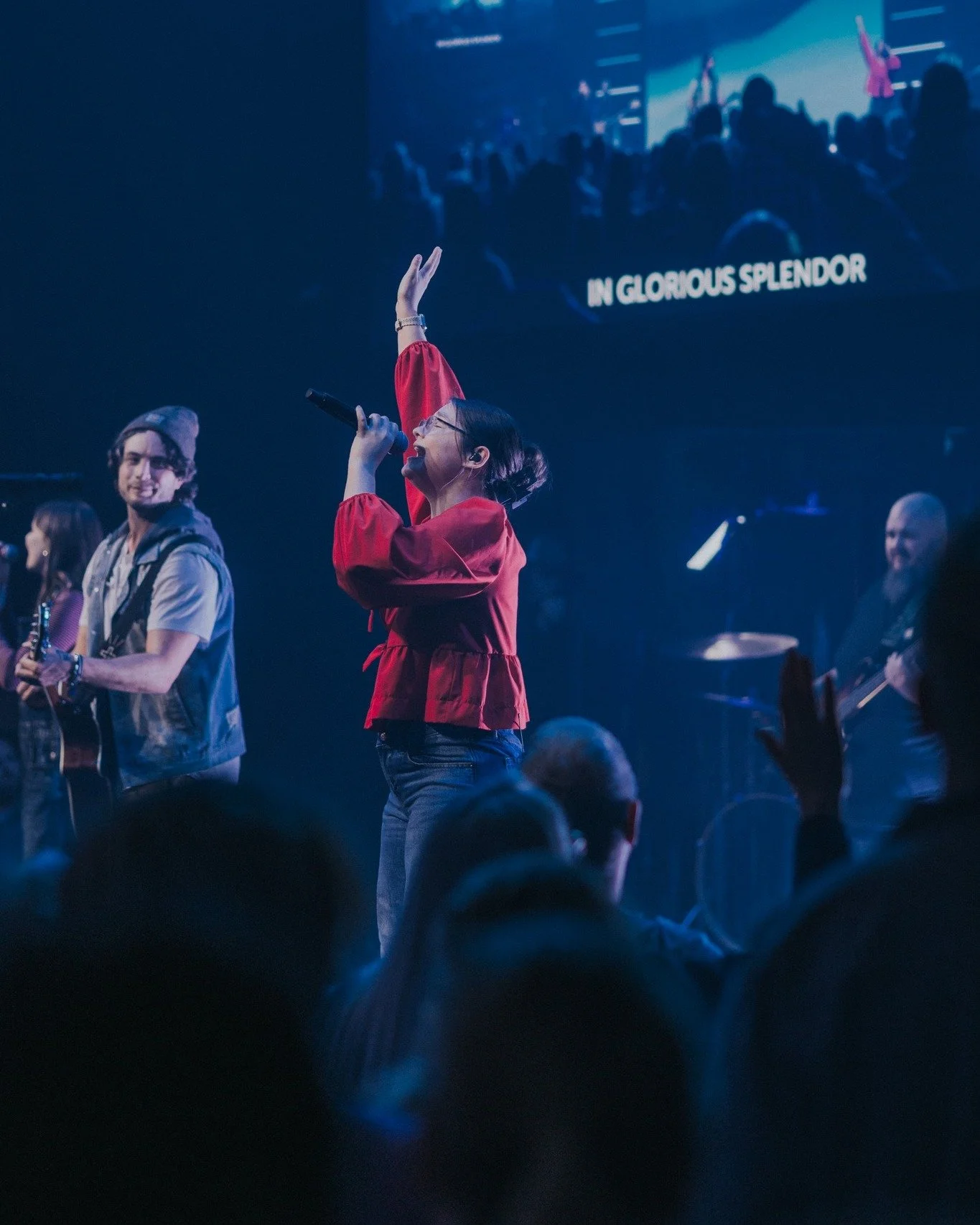 A fresh week starts today! We're excited to welcome back Dan Watson 👏 

Westside: 8, 9:30, &amp; 11 am
Tea: 8, 9:30 &amp; 11 am
57th Street: 8, 9:30, 11 am, &amp; 12:15 pm
Online: 8, 9:30, &amp; 11 am
Durfee: Mondays at 7 pm
Jameson: Tuesdays at 8 a