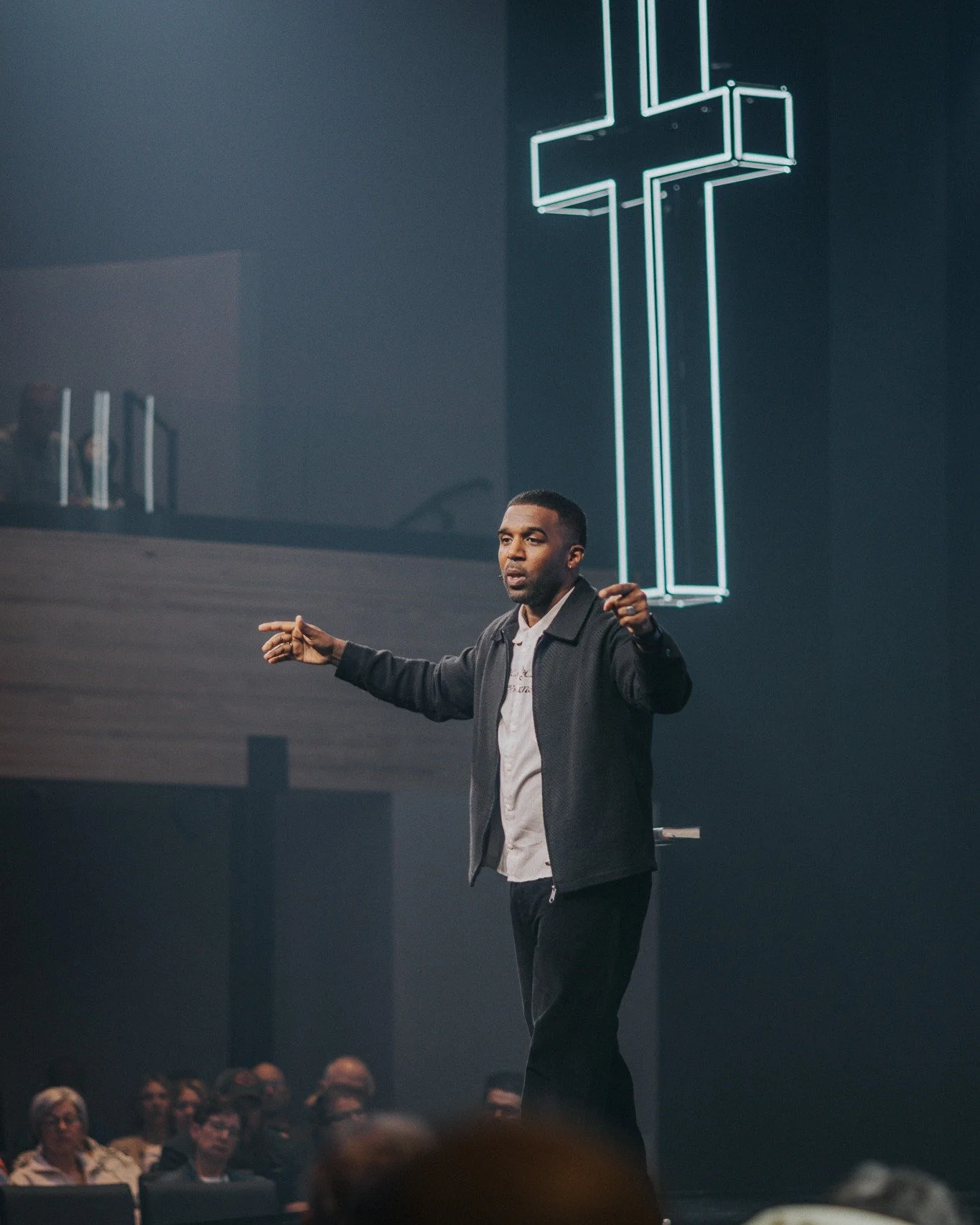 Dan Watson is SO back this Sunday! 👏 He'll be joining us as we wrap up The Storyteller. See you there!