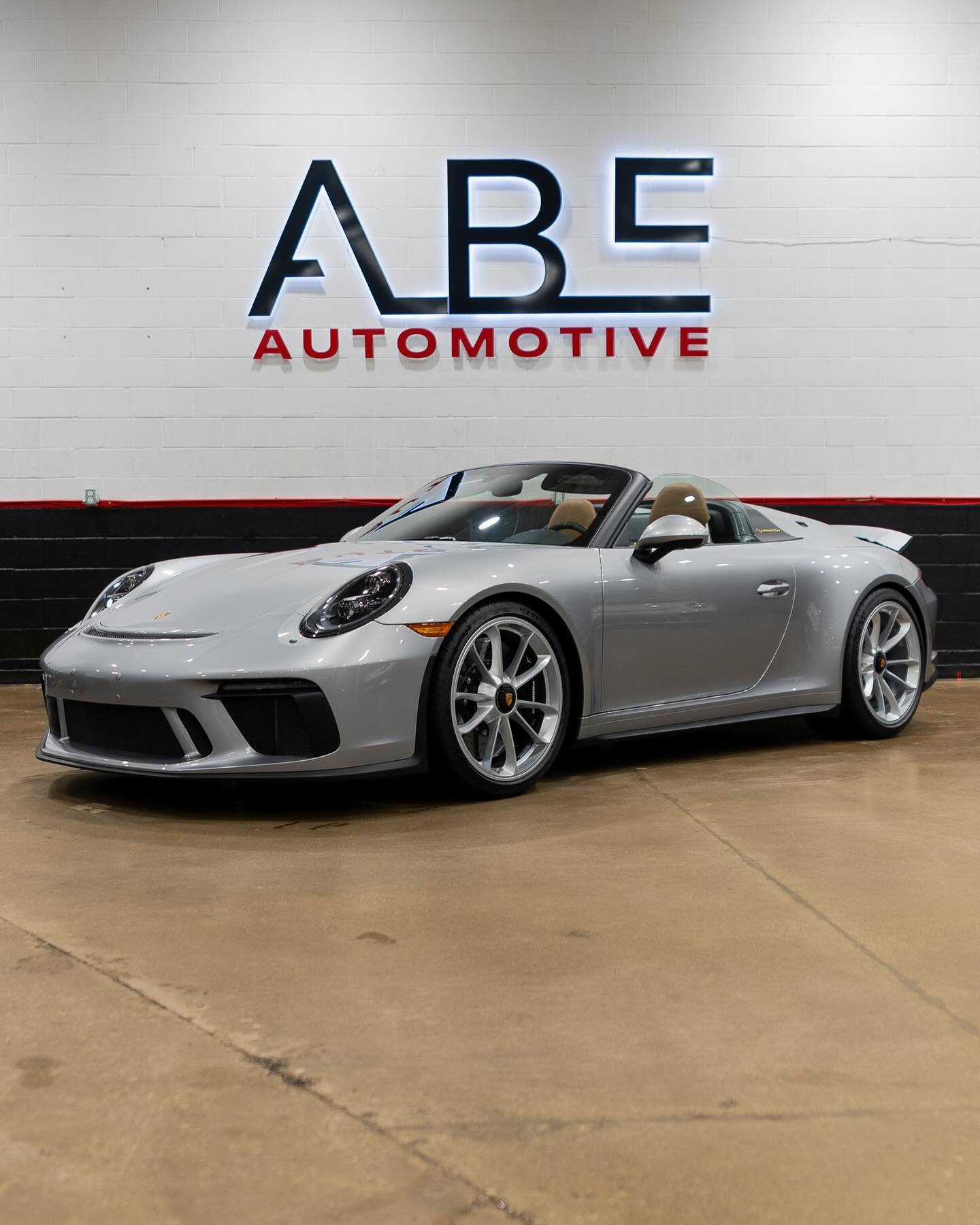 1 of 1948 🔥 As part of Porsche&rsquo;s 70th year anniversary, this limited edition 911 Speedster released in 2018 is a stunning collectible which deserves to be protected. We completed full body paint protection film on the vehicle and ceramic coate
