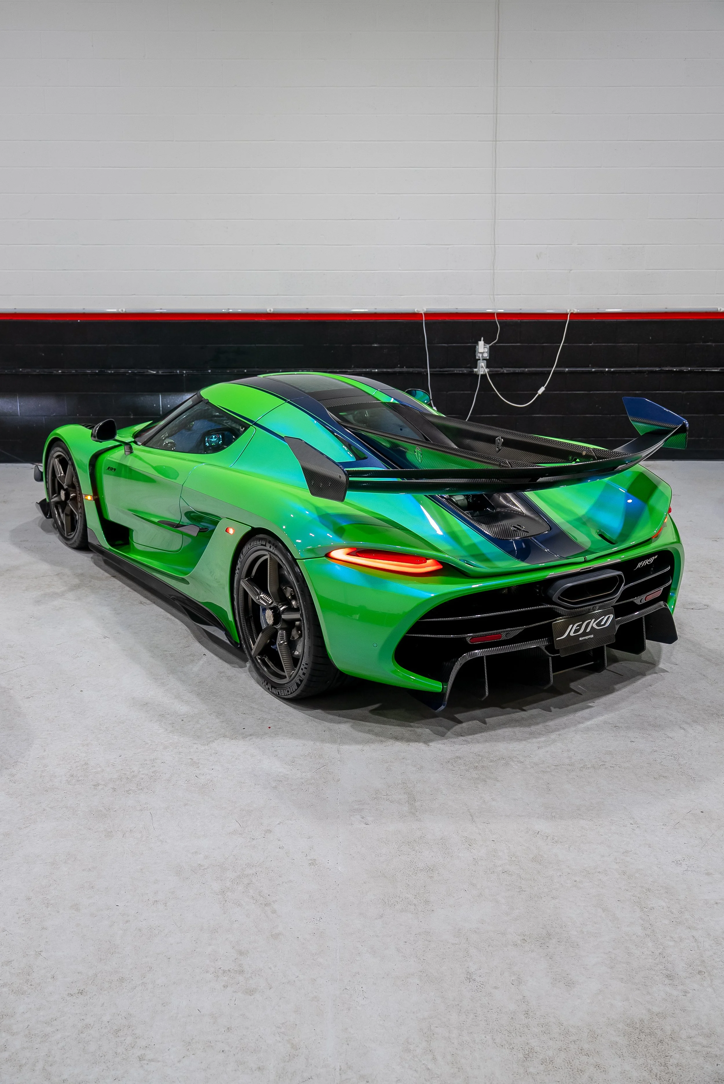Jesko [Green]-71.jpg