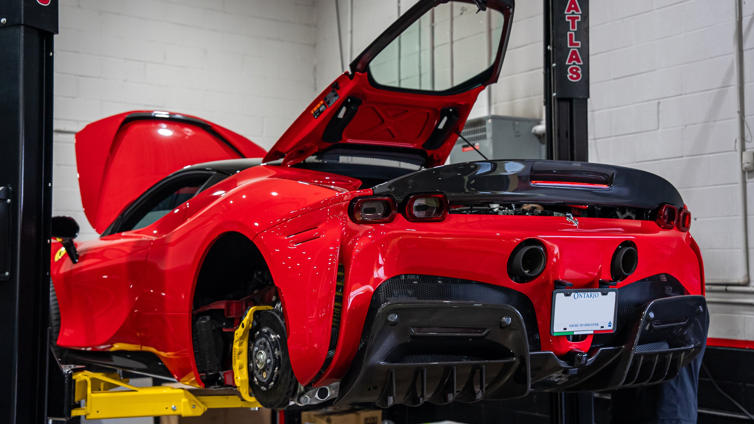 Inside ABE: Ferrari SF90, Harley-Davidson Road Glide &amp; 911 Bodykits
