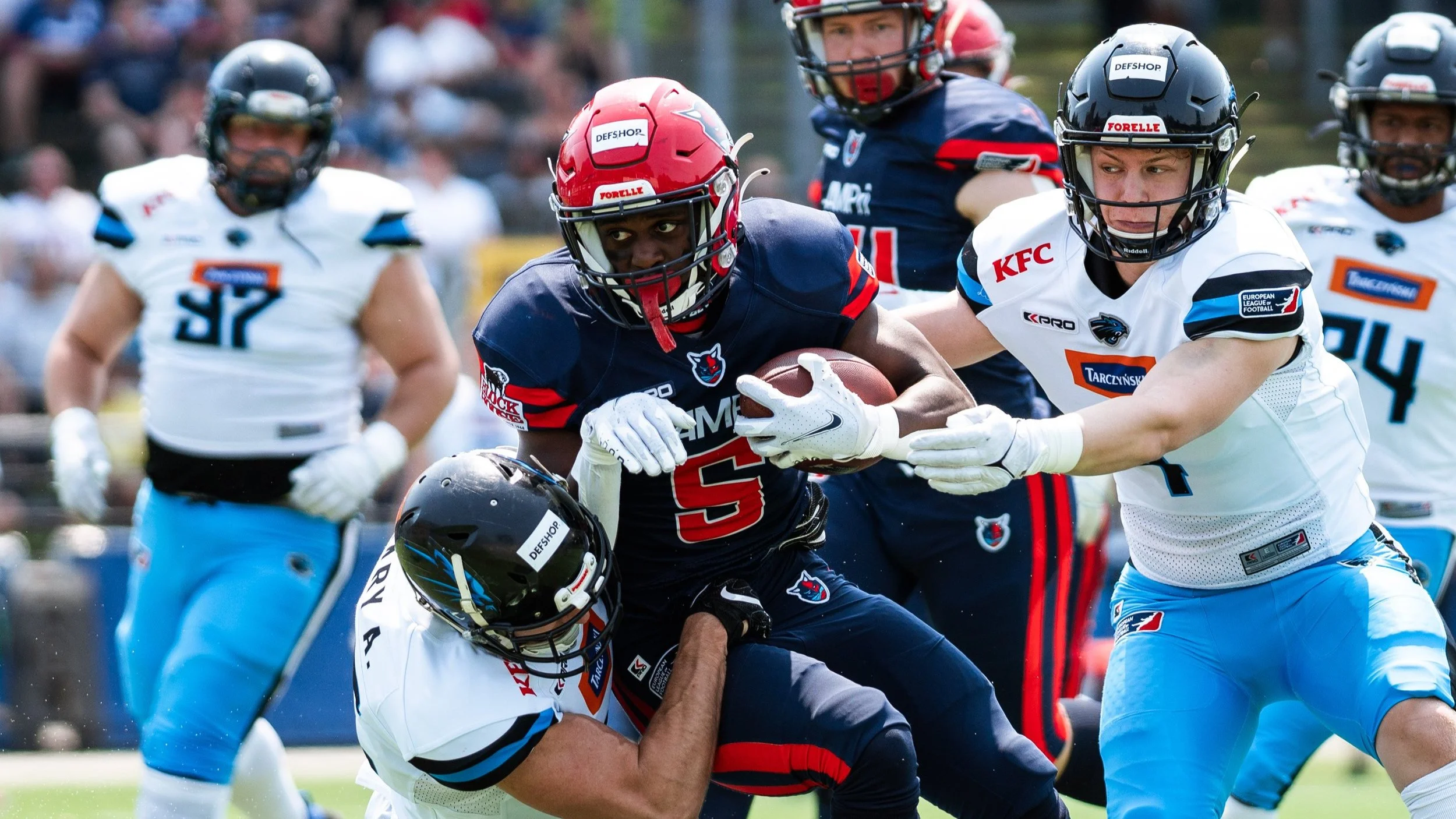 Hamburg Sea Devils gewinnen mit 17:10 gegen Panthers! Kendral Ellison: „Haben unseren Gegner in Schach gehalten!“