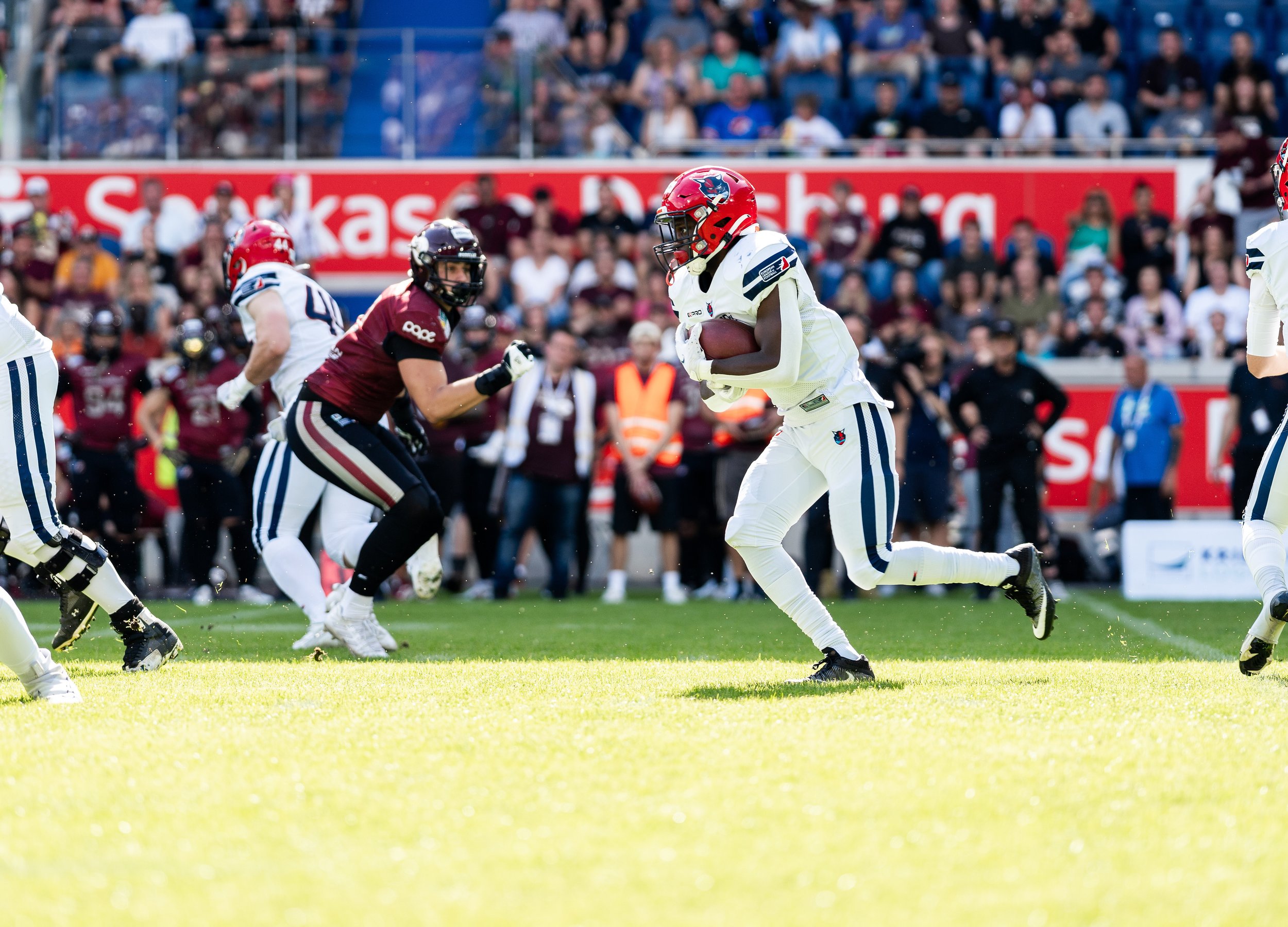  Week 11 - Hamburg Sea Devils at Rhein Fire © Jonas Wicker 