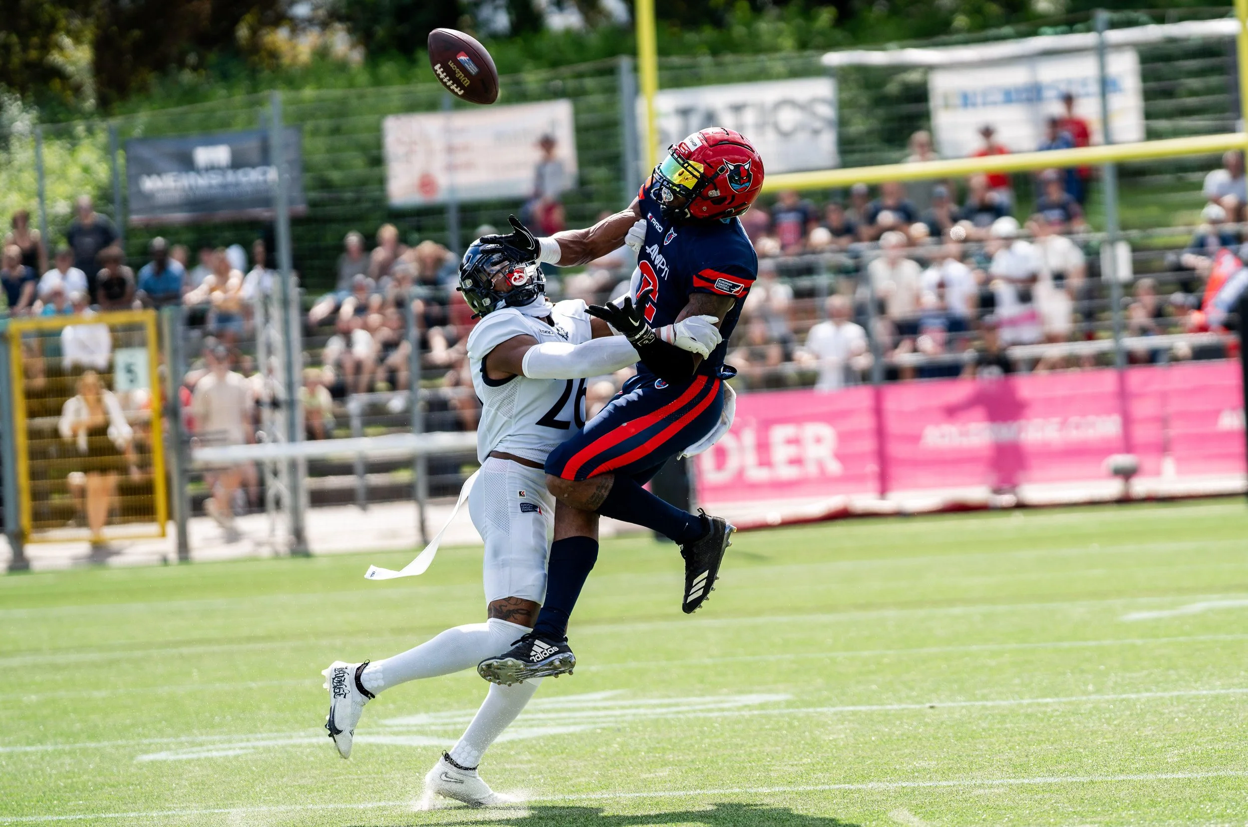  Week 12 - Paris Musketeers at Hamburg Sea Devils © Jonas Wicker 
