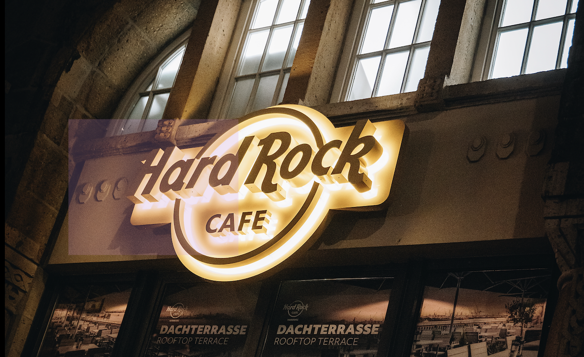 Super Bowl Expertentalk im Hard Rock Cafe Hamburg: Shuan Fatah, Kyle Kitchens und Noah Bomba teilen ihre Einschätzungen