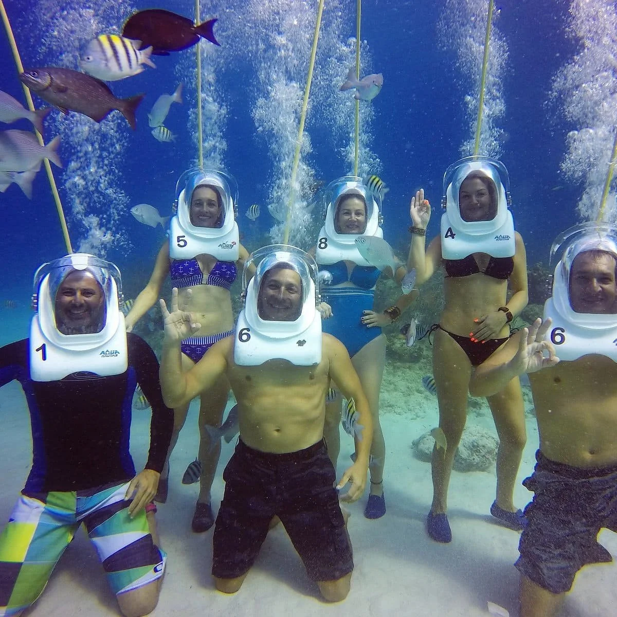 caminata submarina.jpg