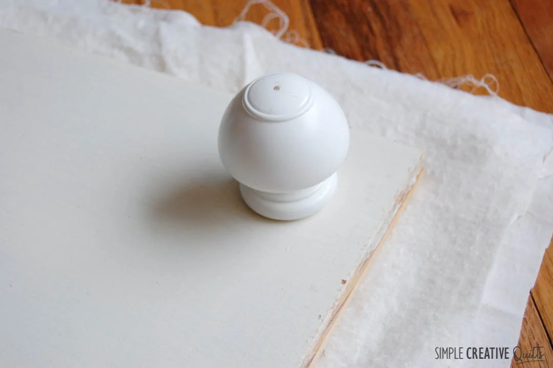 How to Make a DIY Pressing Surface from Simple Creative Quilts via www.simplecreativequilts.com