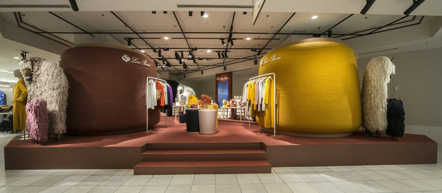 LORO PIANA<br>Bumba Pop-Up Shop<br>Isetan Shinjuku, Tokyo, Japan