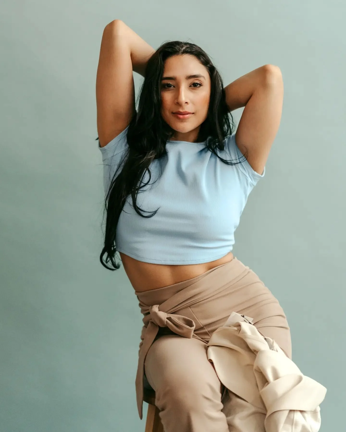 PROVERBS 31:25💕
&ldquo;She is clothed with strength and dignity,&nbsp;and she laughs without fear of the future.&rdquo;

As I approach this new season, I am constantly aware of the Lord's hand over my life. He is a good and faithful always!

#Broadw