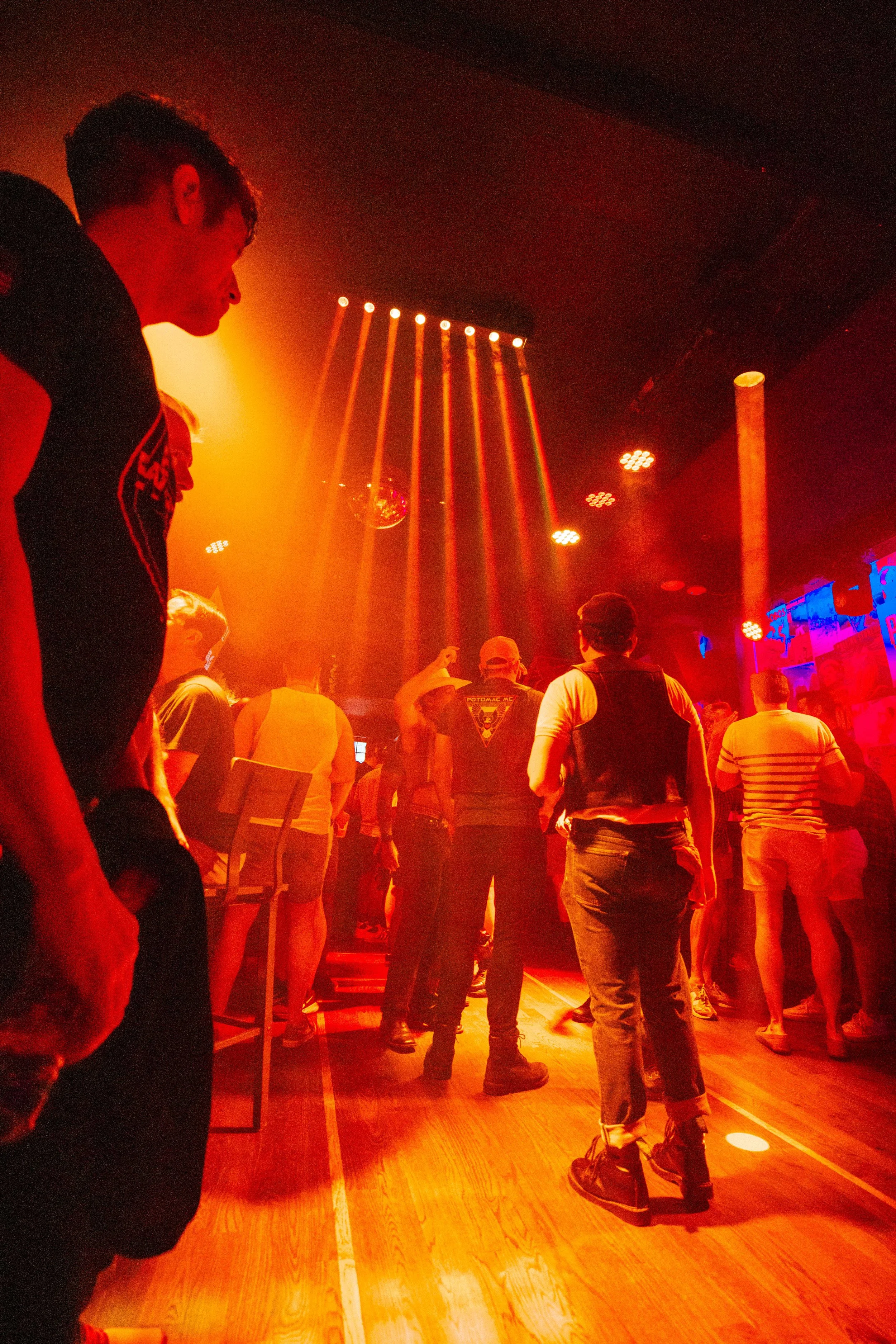 LQ Grizzly Night Crush Dance Bar-2-18.jpg