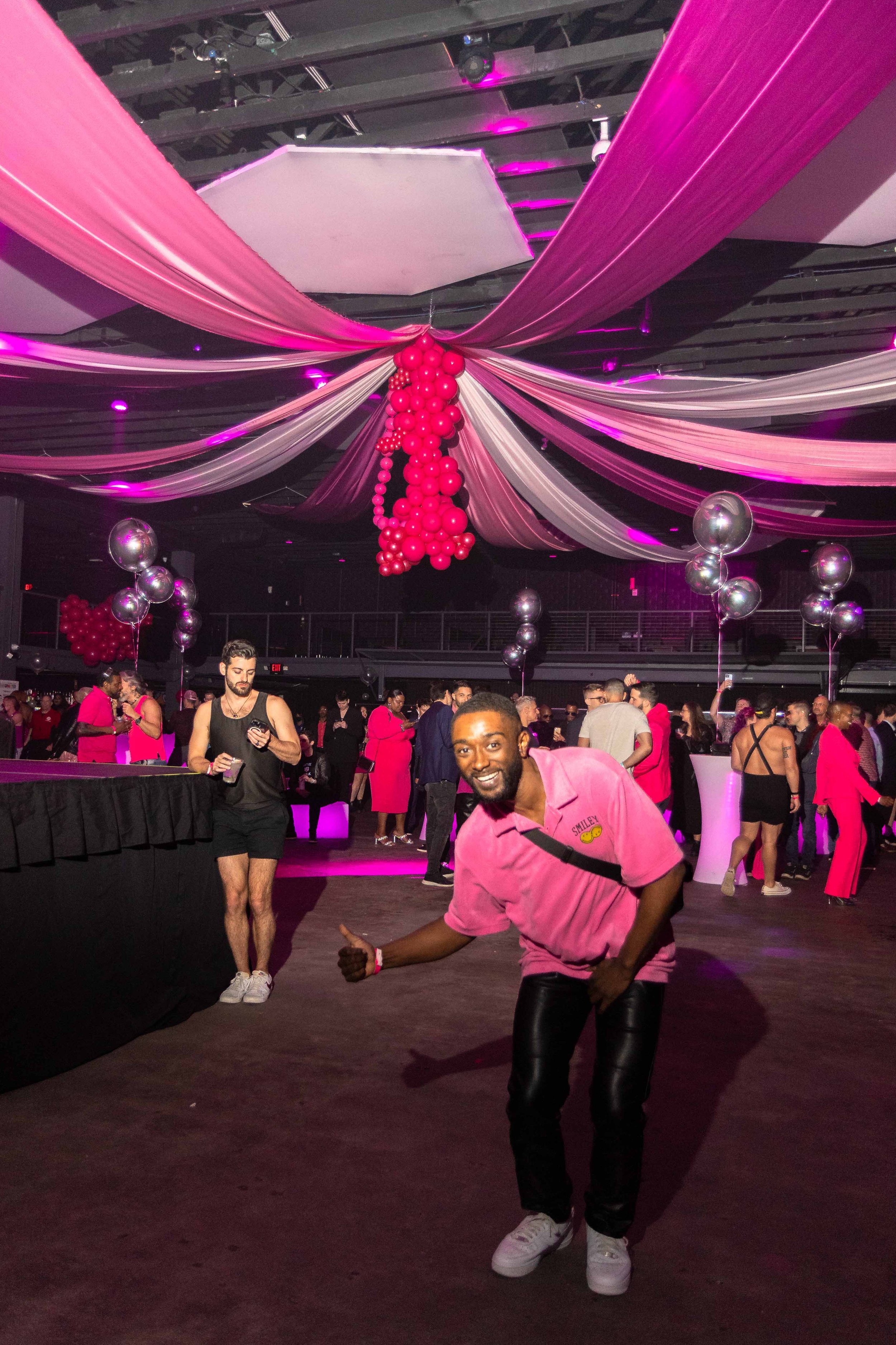LQ Fuschia Ball-1842.jpg