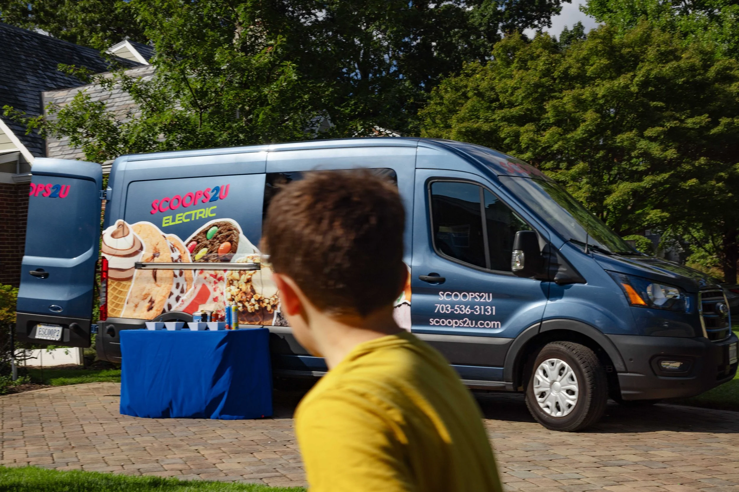 LQ Arlington LGBTQ Icecream Event-9684.jpg