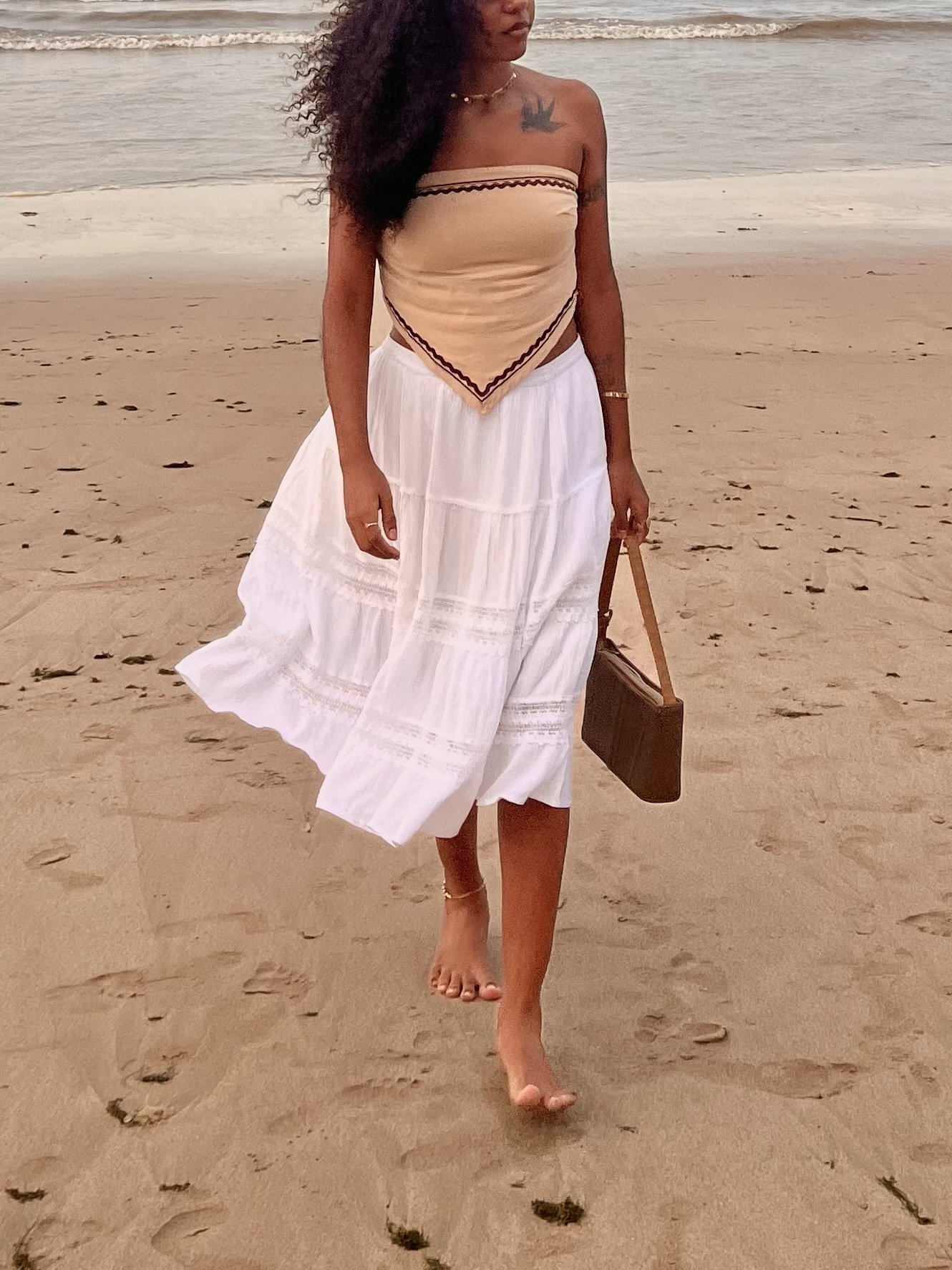 267: How To Become The Most Interesting Person In The Room: 7 Psychology-Backed Habits