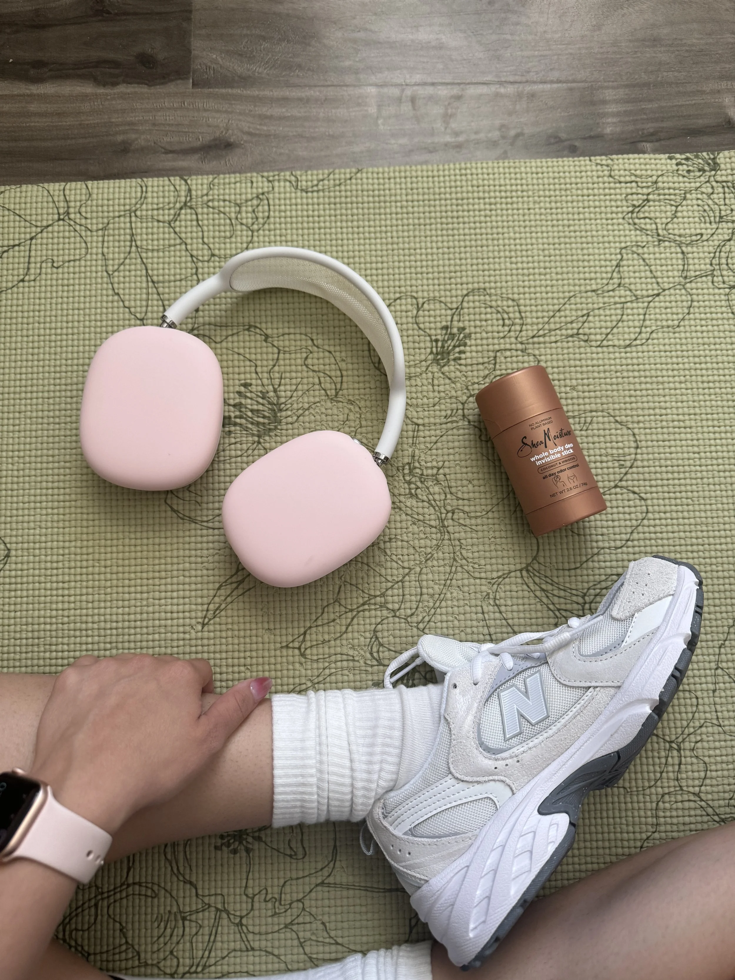 317: What Fitness Girls Know About Exercise That Most People Don't, With Gabby George