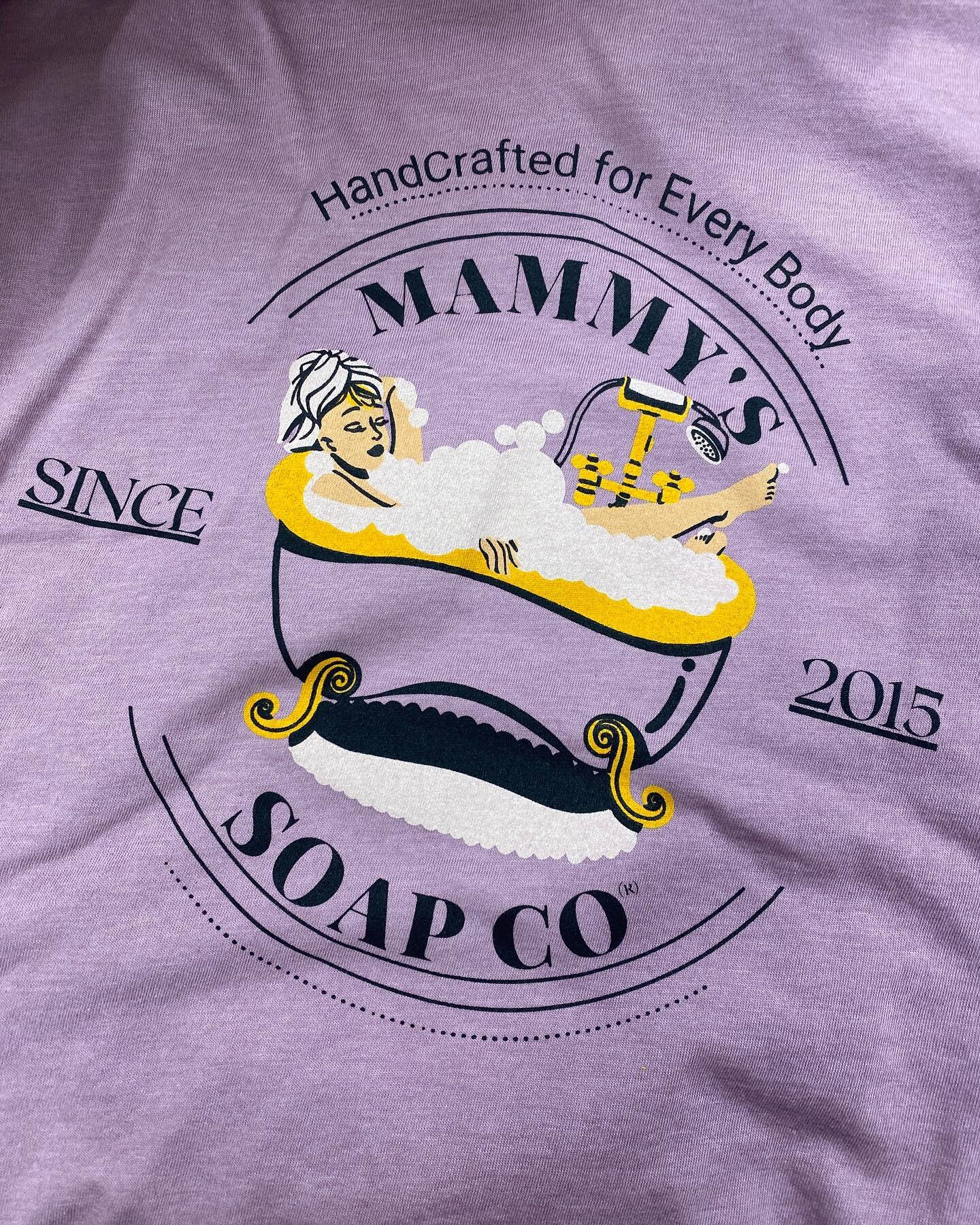 If you haven&rsquo;t already, stop by @mammyssoapco. You are definitely missing out! 

www.ruthapparelprint.com

#RuthApparel #screenprinting #screenprintlife #apparel #tshirts #vinyl #ink #usamade #printshop #tshirtprinting #screenprintingshop #prin