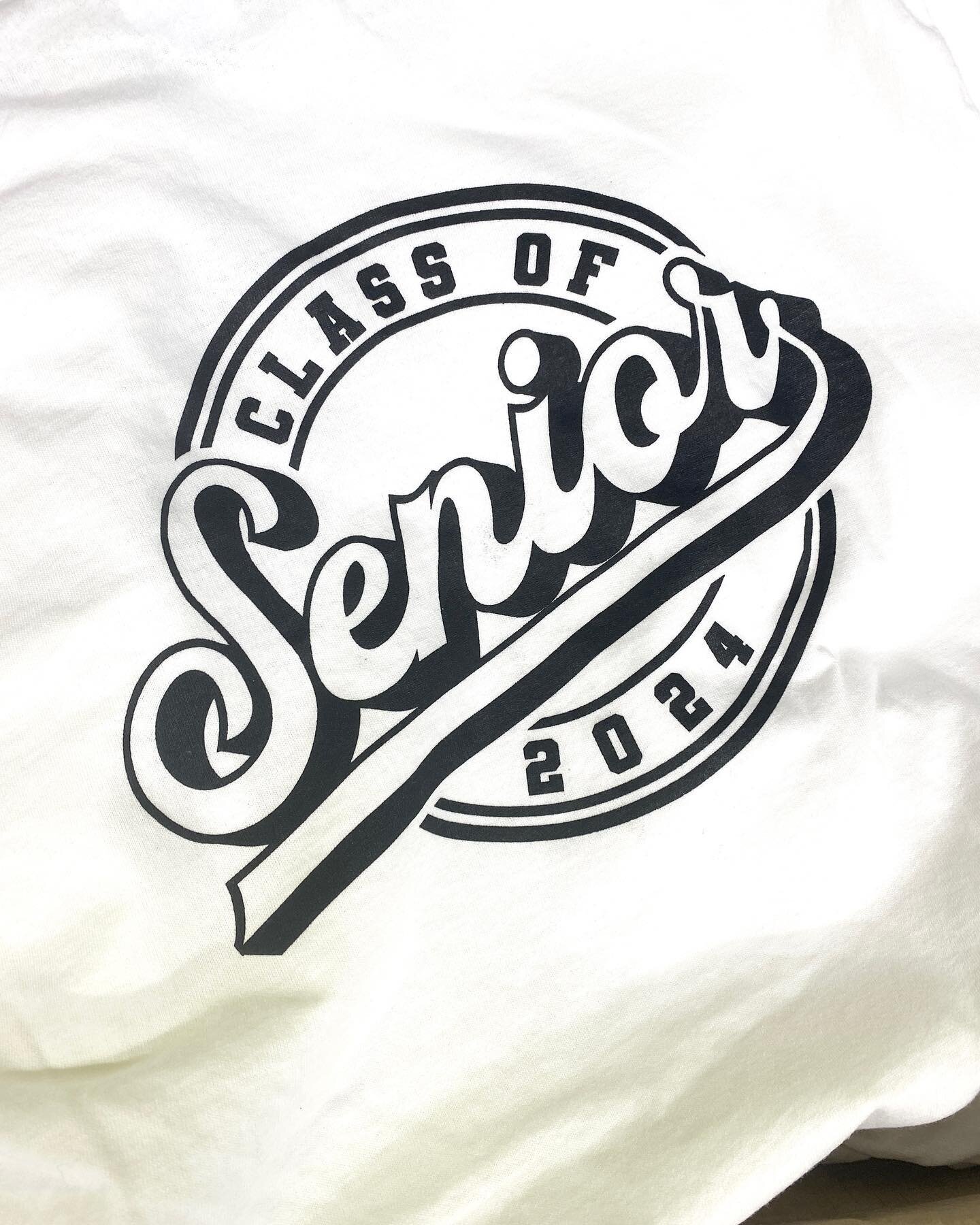 www.ruthapparel.com

#RuthApparel #screenprinting #screenprintlife #apparel #tshirts #vinyl #ink #usamade #printshop #tshirtprinting #screenprintingshop #print