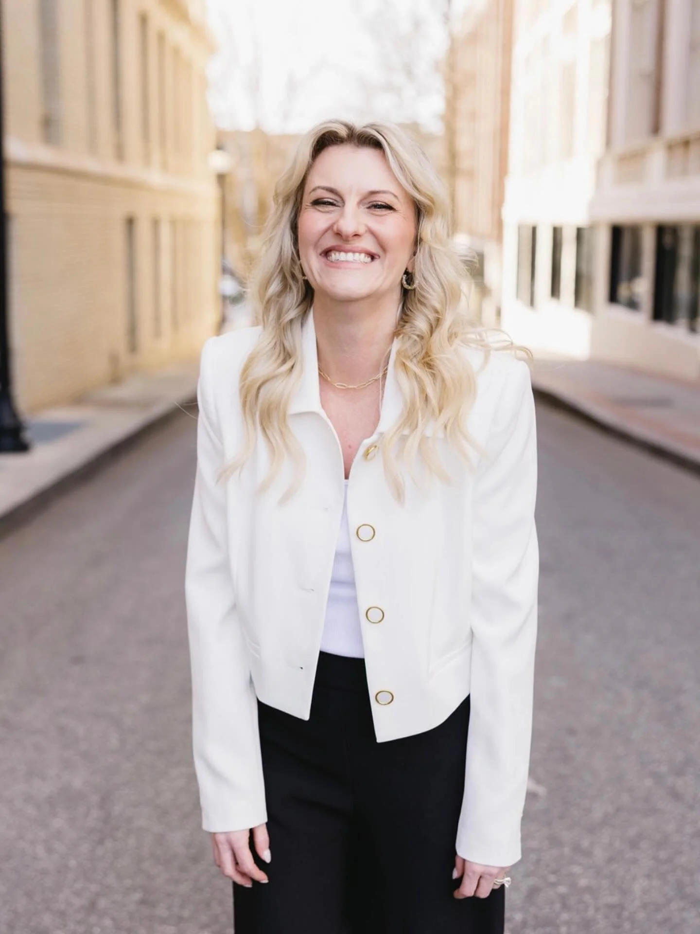 We&rsquo;re springing forward this weekend, and the spring market is right around the corner! 🌸🏡

If buying or selling a home is on your list this season, now is the perfect time to get started. The early birds often find the best opportunities!

T