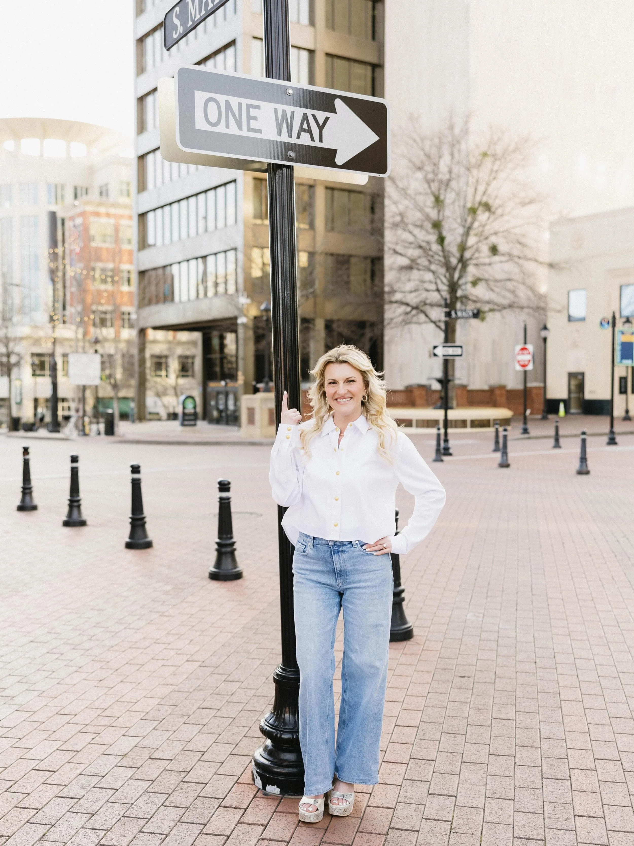 One way street to the home of your dreams.. 🏡 💙 #dreamhome #oneway #coldwellbankercaine #greenvilleSC #greenvillescrealestate