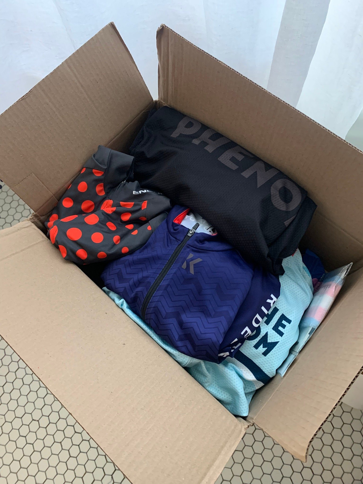 kit_in_box.jpg