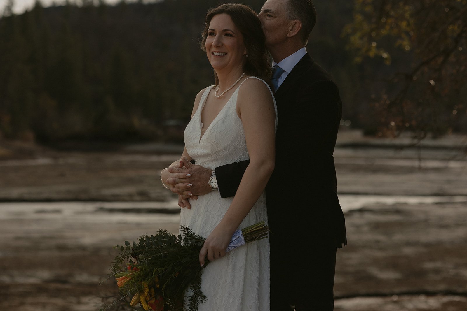 A Sweet &amp; Scenic Redding Mini Wedding at Whiskeytown Lake