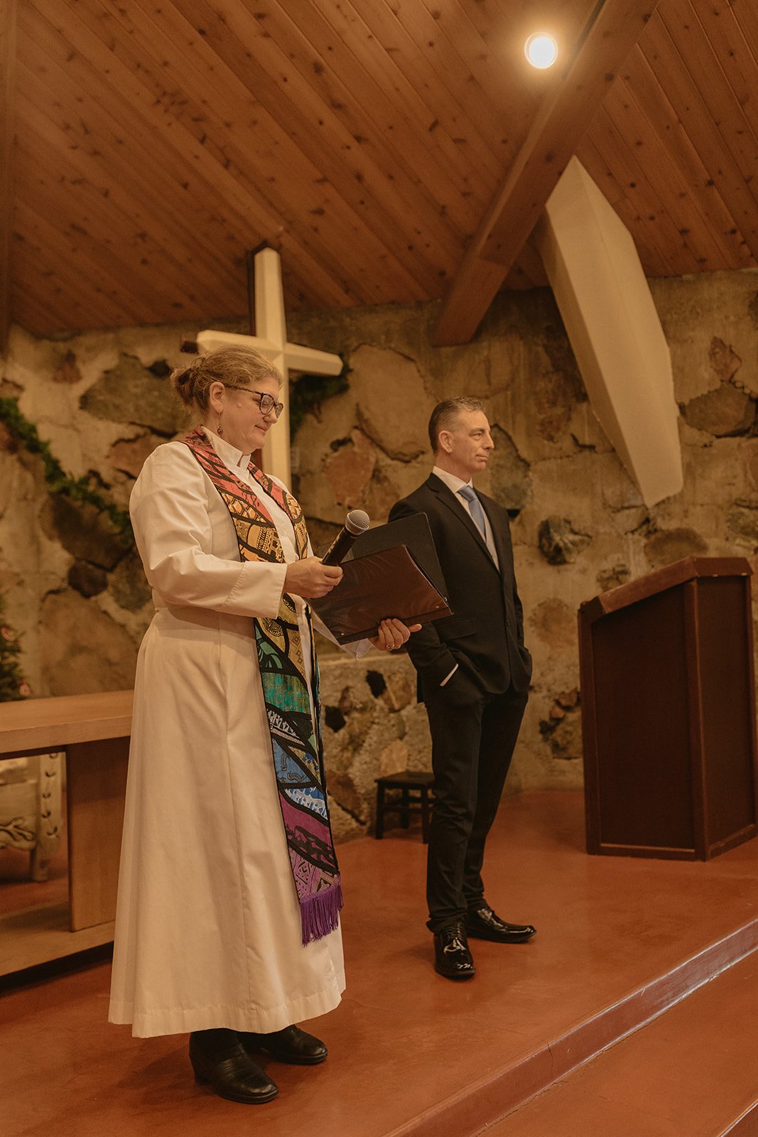 A Sweet &amp; Scenic Redding Mini Wedding at Whiskeytown Lake