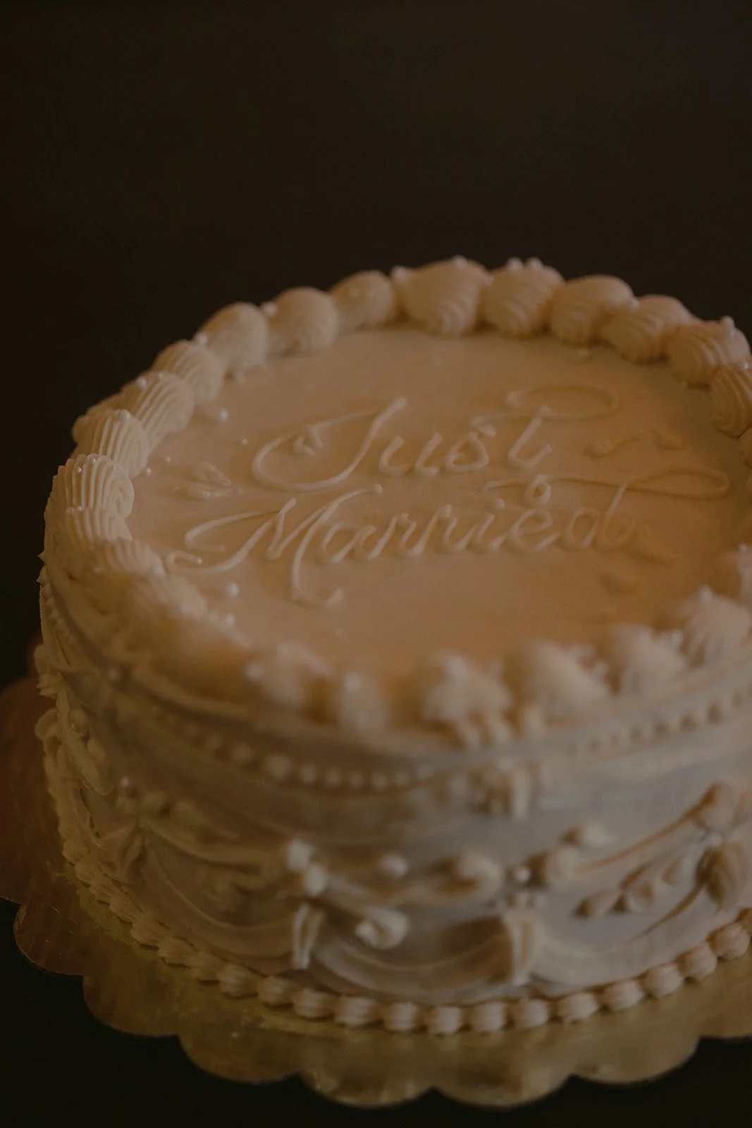 A Sweet &amp; Scenic Redding Mini Wedding at Whiskeytown Lake