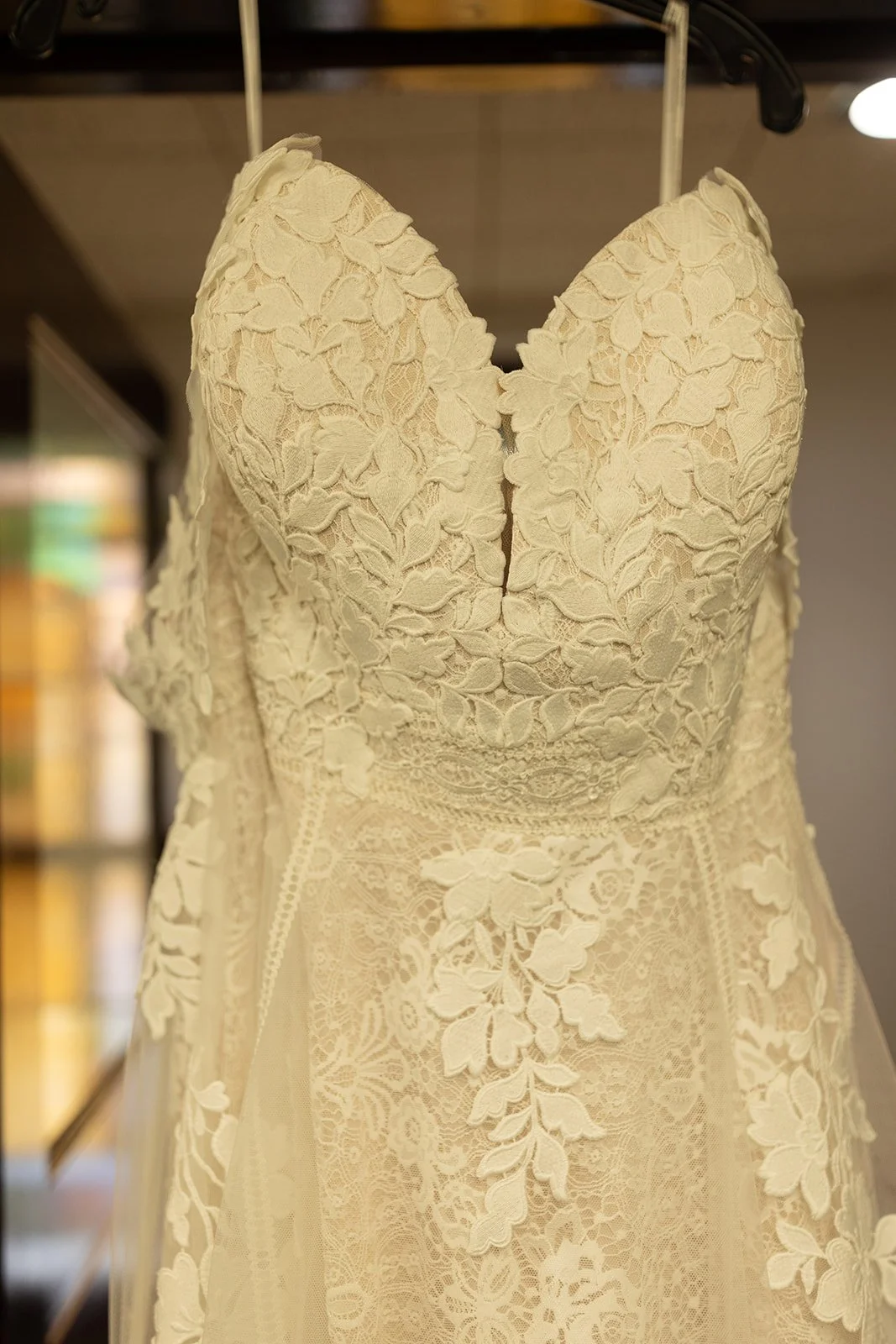 A Fall Wedding in Delaware, Ohio Celebrating Lindsey &amp; Sarah’s Love Story