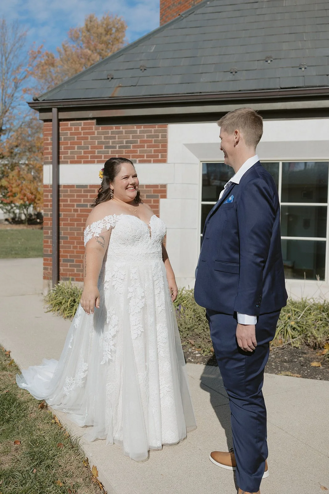 A Fall Wedding in Delaware, Ohio Celebrating Lindsey &amp; Sarah’s Love Story