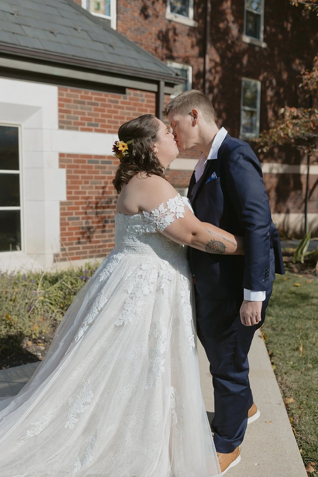 A Fall Wedding in Delaware, Ohio Celebrating Lindsey &amp; Sarah’s Love Story