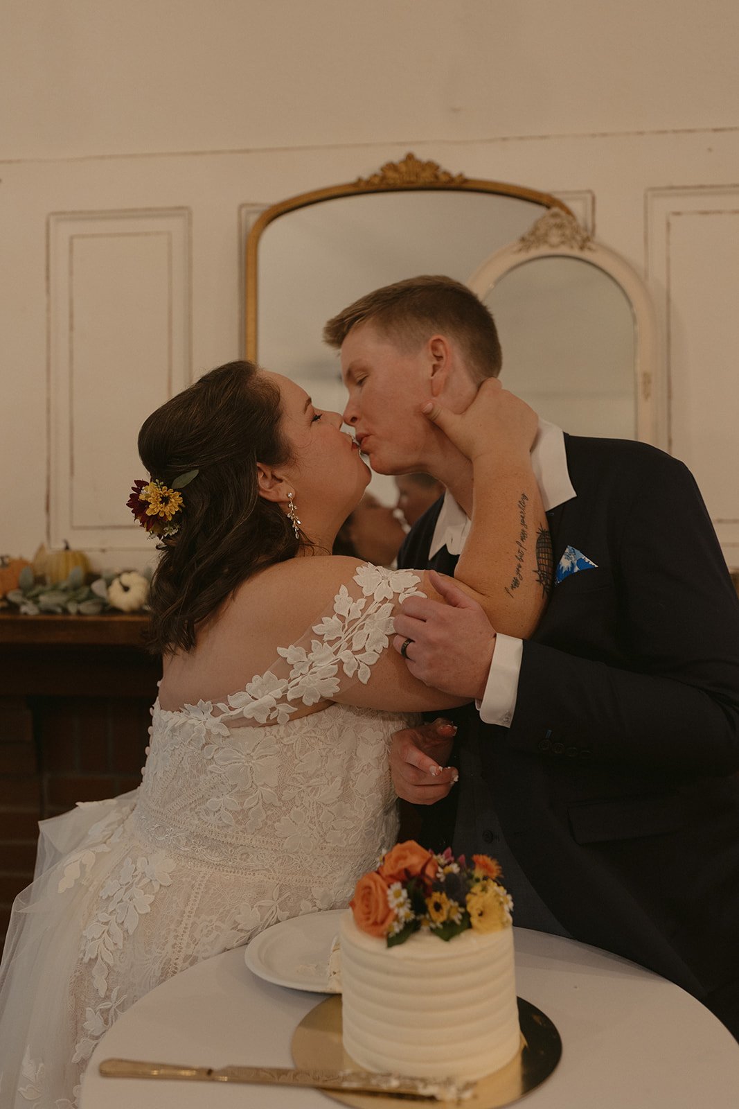 A Fall Wedding in Delaware, Ohio Celebrating Lindsey &amp; Sarah’s Love Story