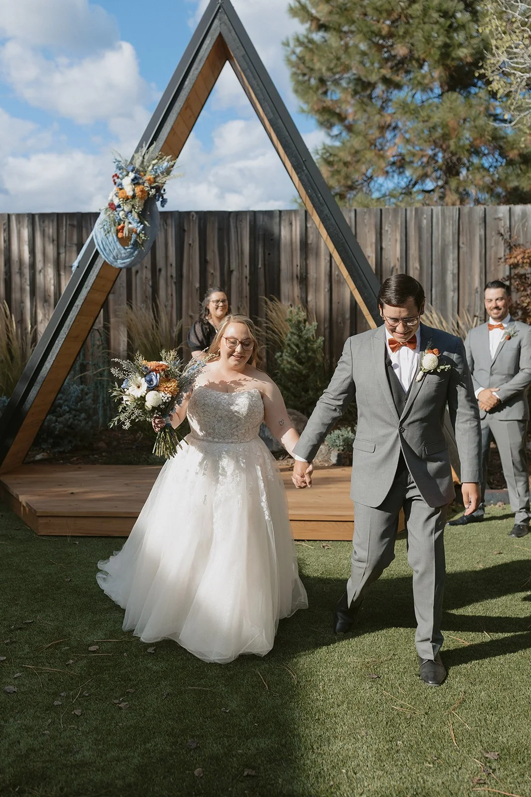 Shasta View Lodge Wedding Venue in McCloud, California: A Hidden Mountain Gem