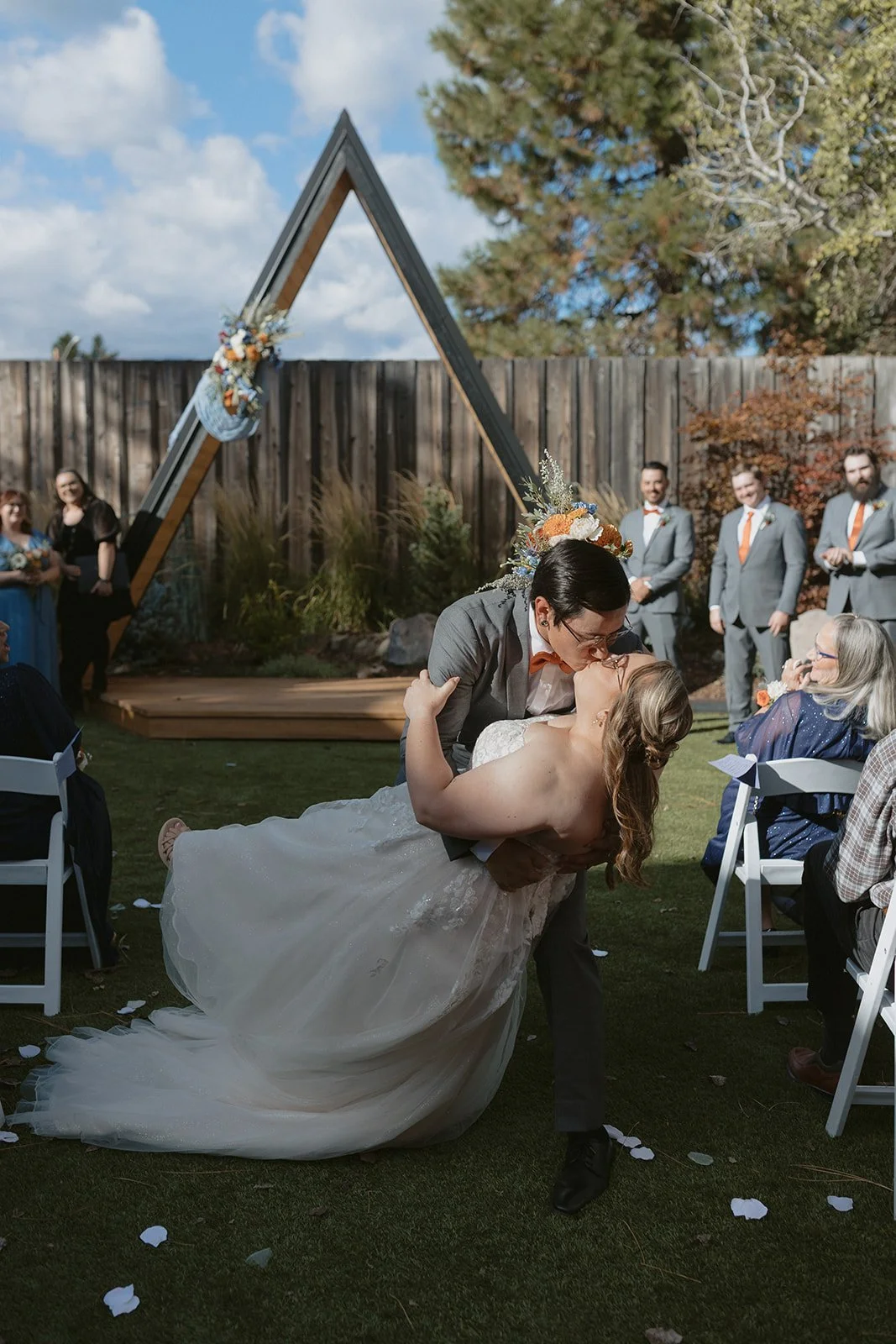 Shasta View Lodge Wedding Venue in McCloud, California: A Hidden Mountain Gem