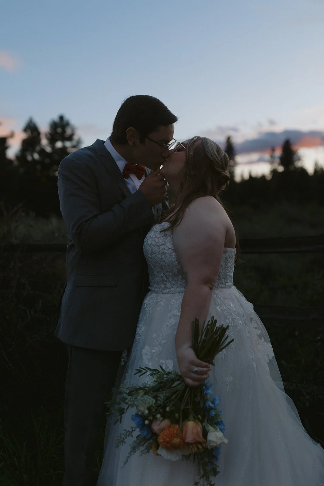 Shasta View Lodge Wedding Venue in McCloud, California: A Hidden Mountain Gem